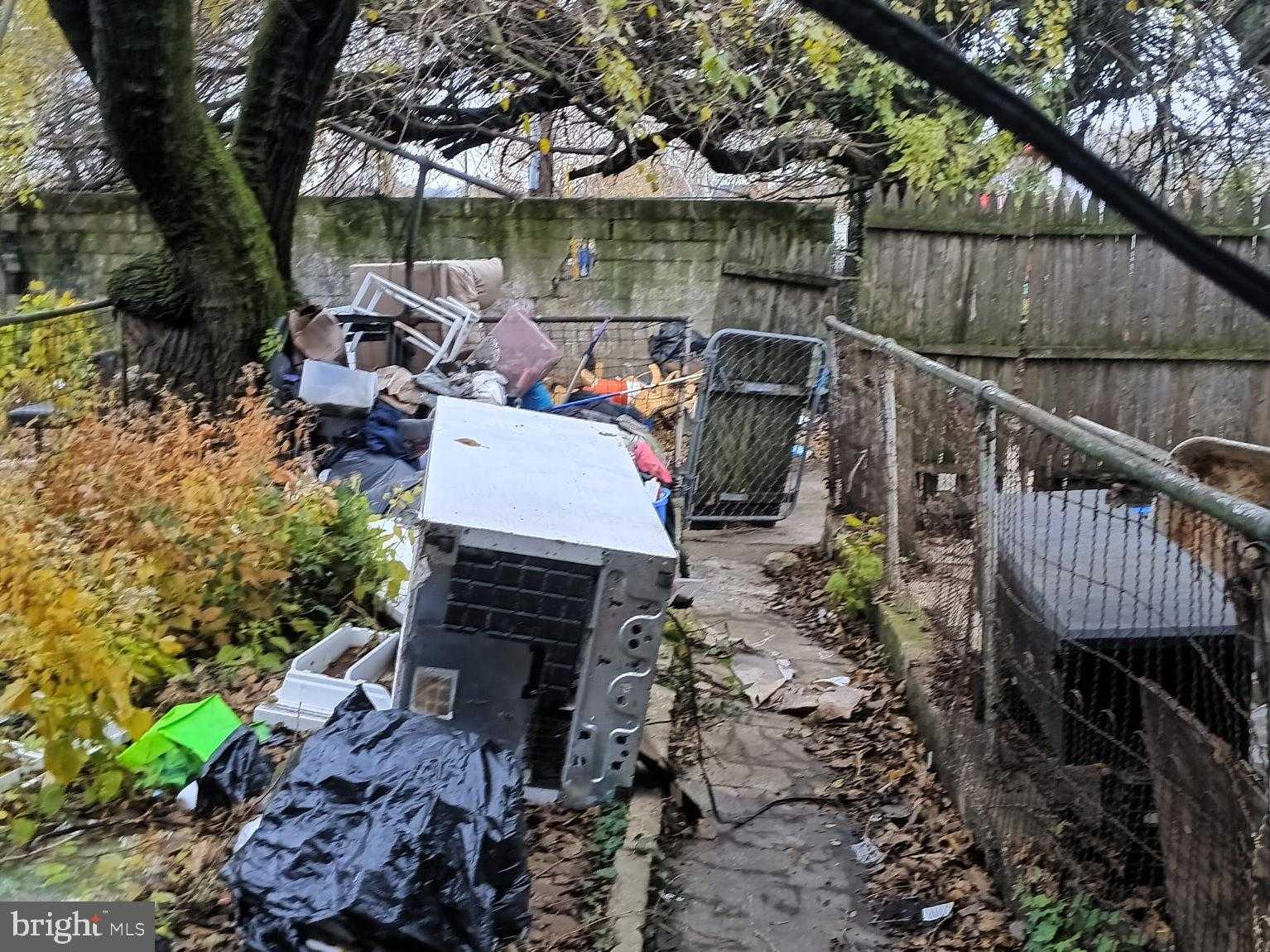 46 S Pulaski St photo 15