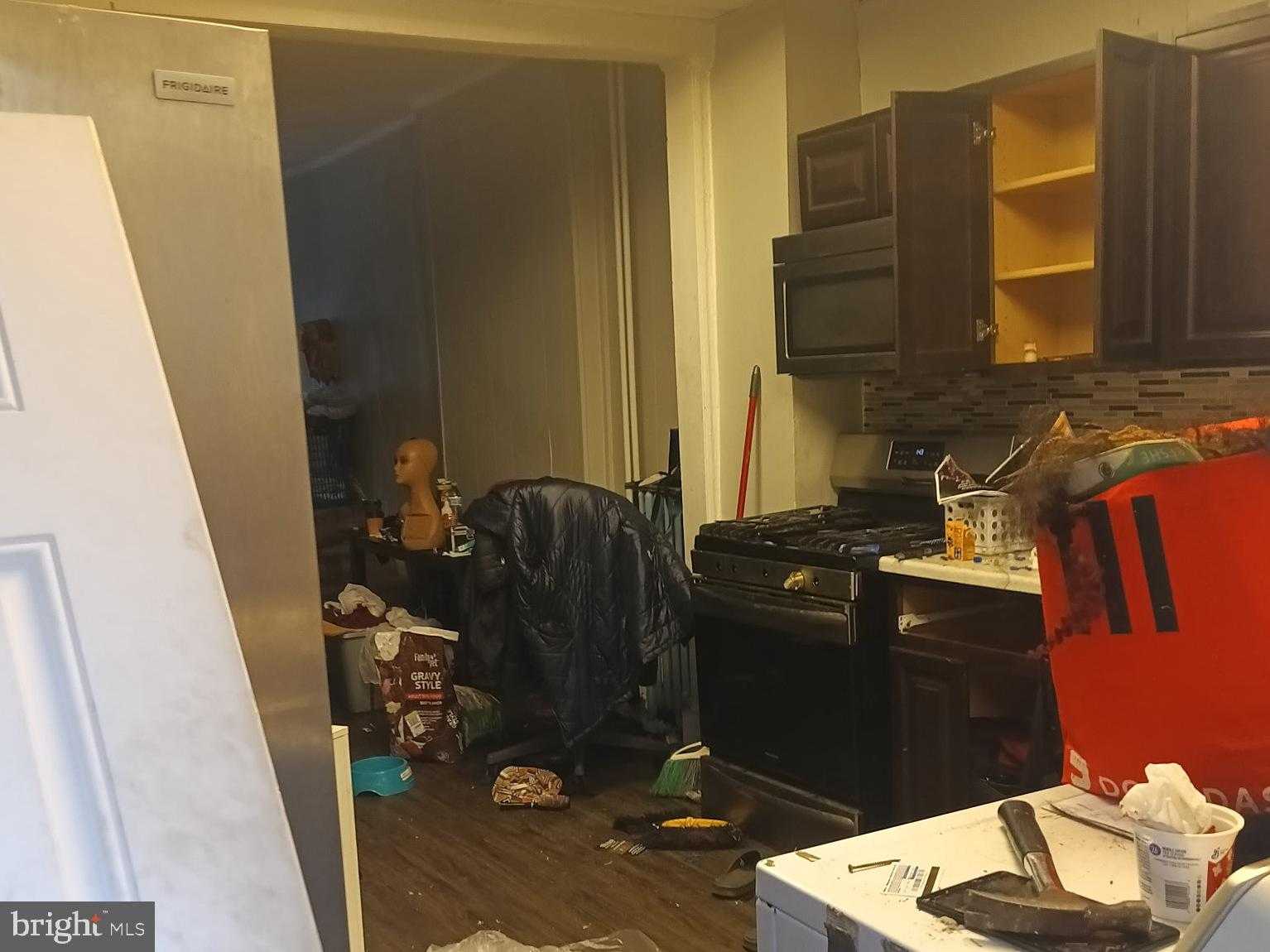 46 S Pulaski St photo 5