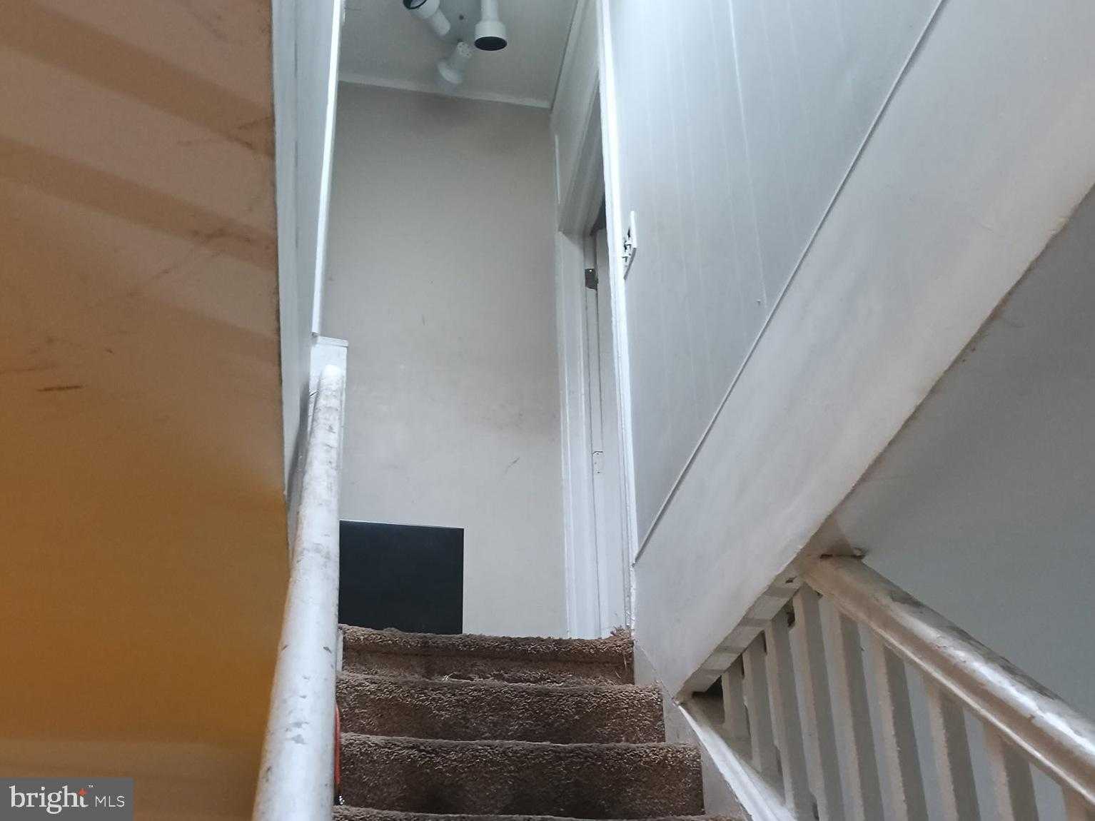 46 S Pulaski St photo 9