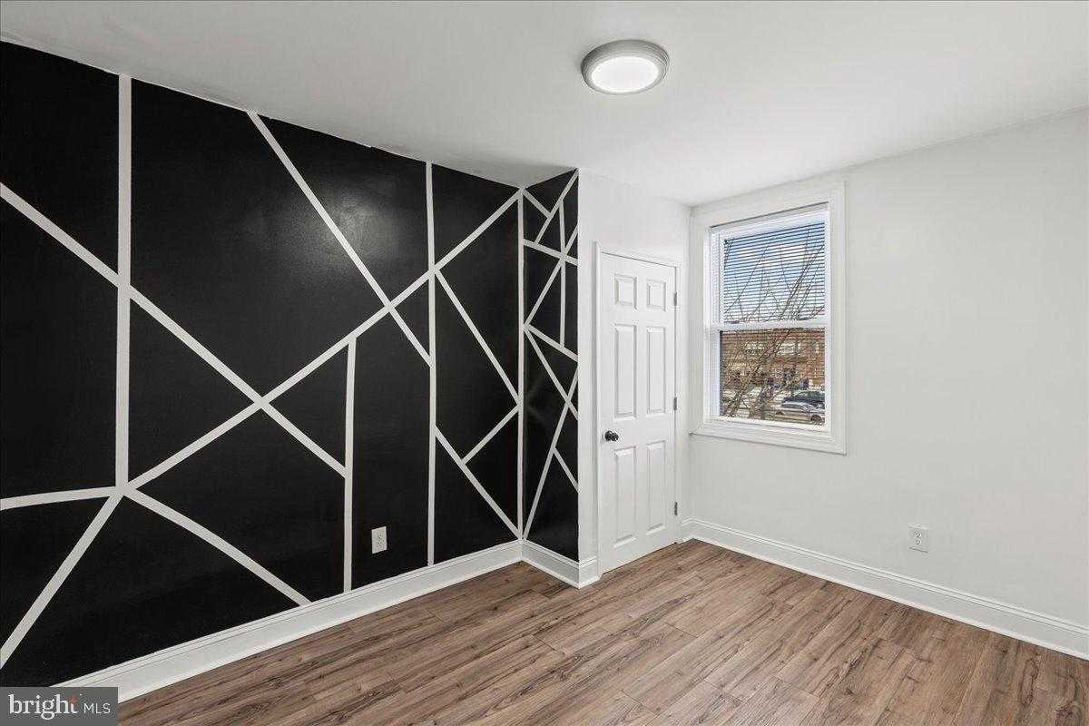 2637 S Carroll St photo 15