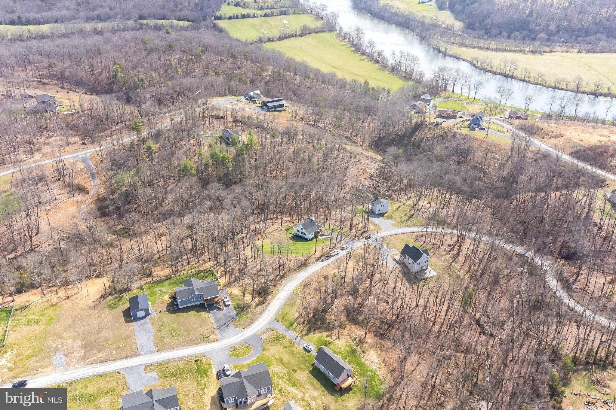 261 Sunset Village Rd photo 33