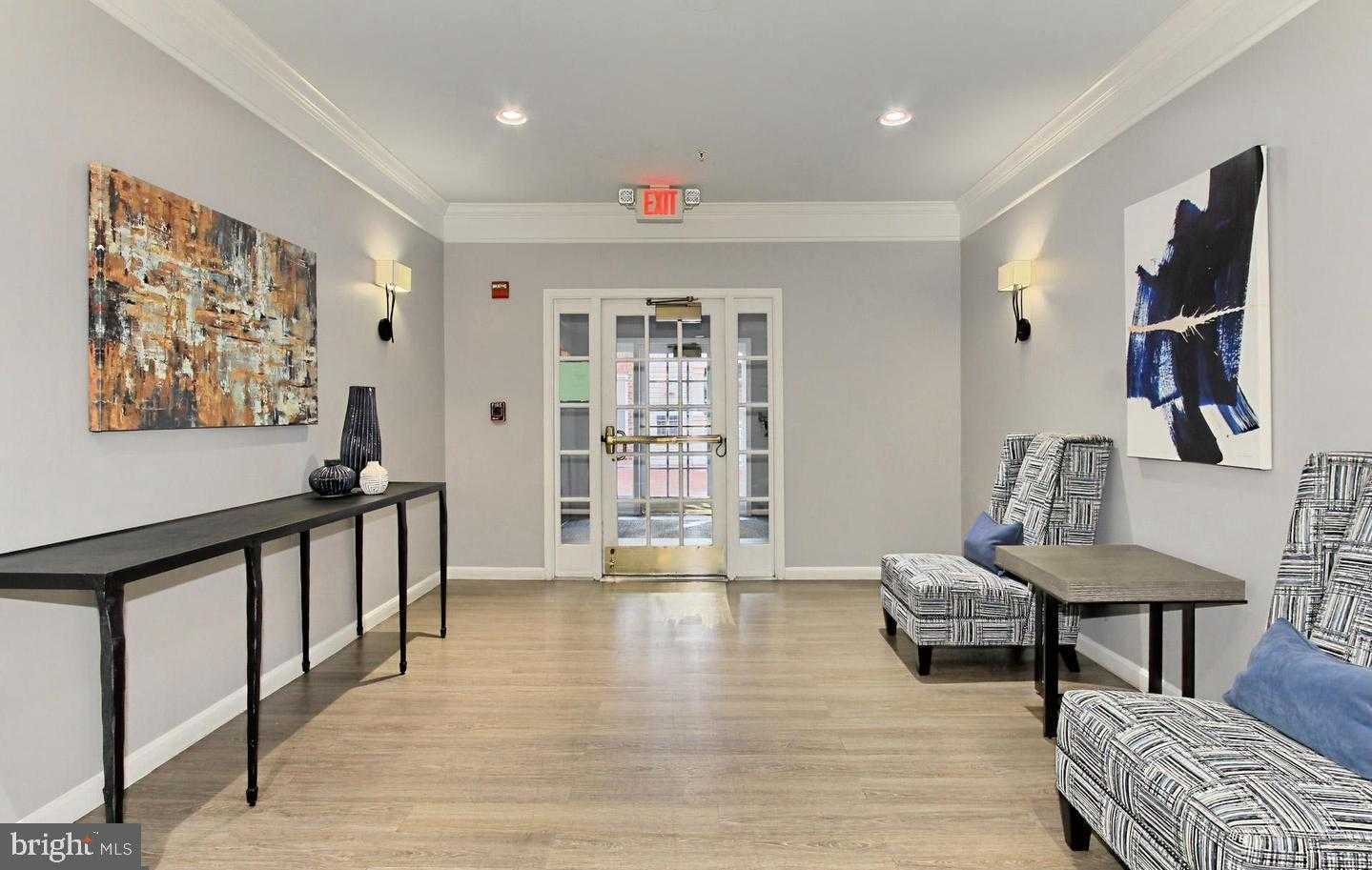 5108 Donovan Dr Apt 404 photo 2