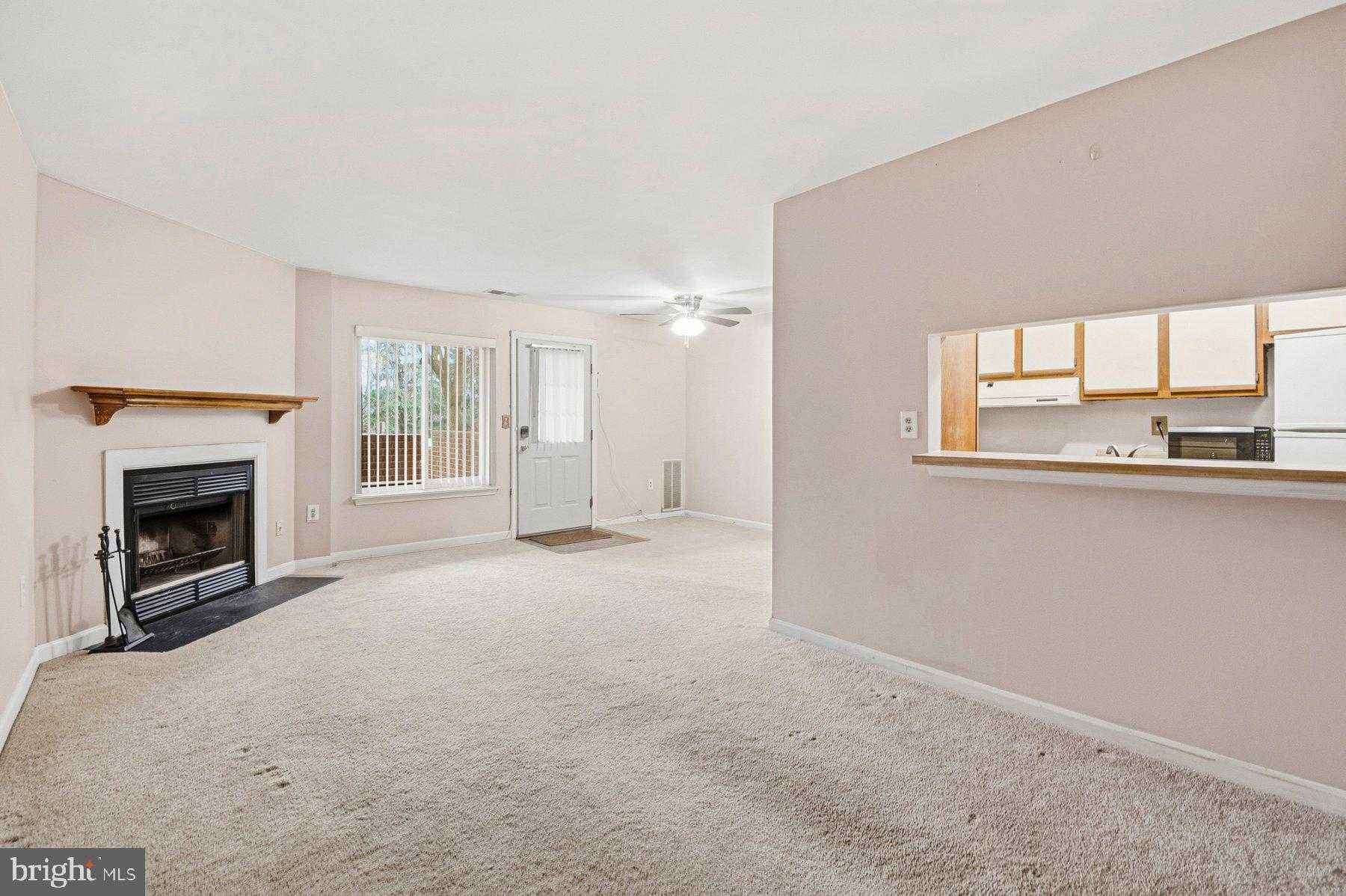 210 Spring Maiden CT Unit 104 photo 5