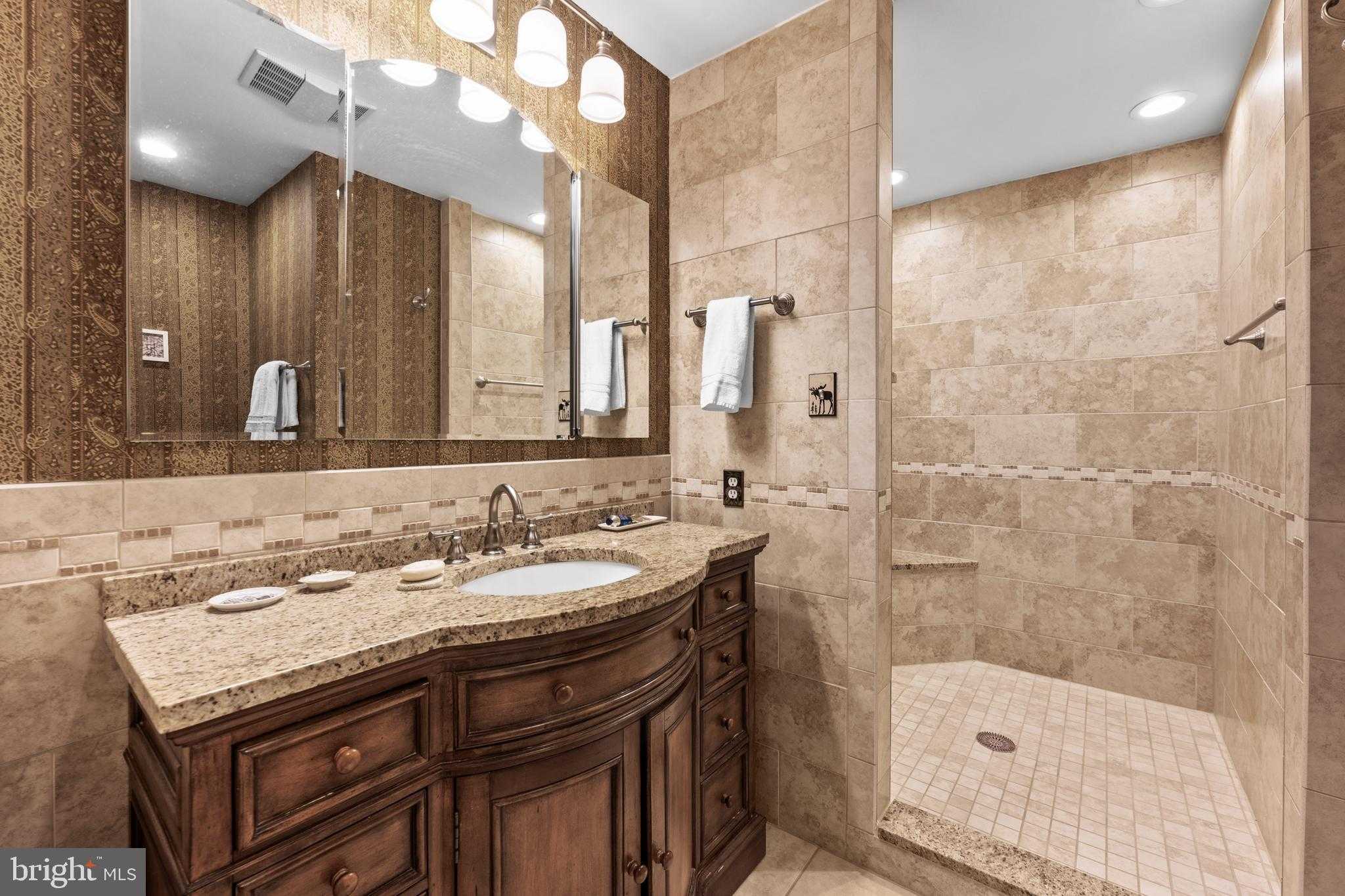 38 Bouton Green CT photo 15