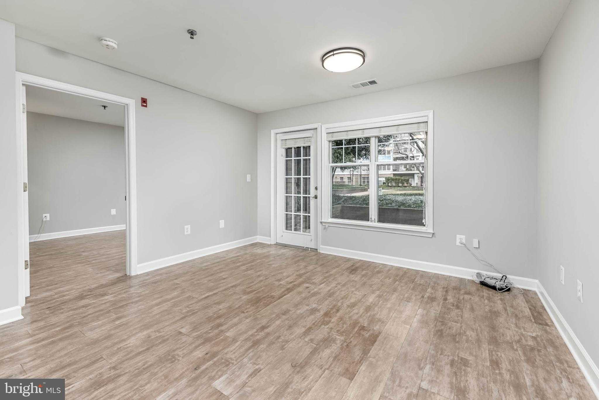 5573 Seminary Rd Apt 115 photo 7