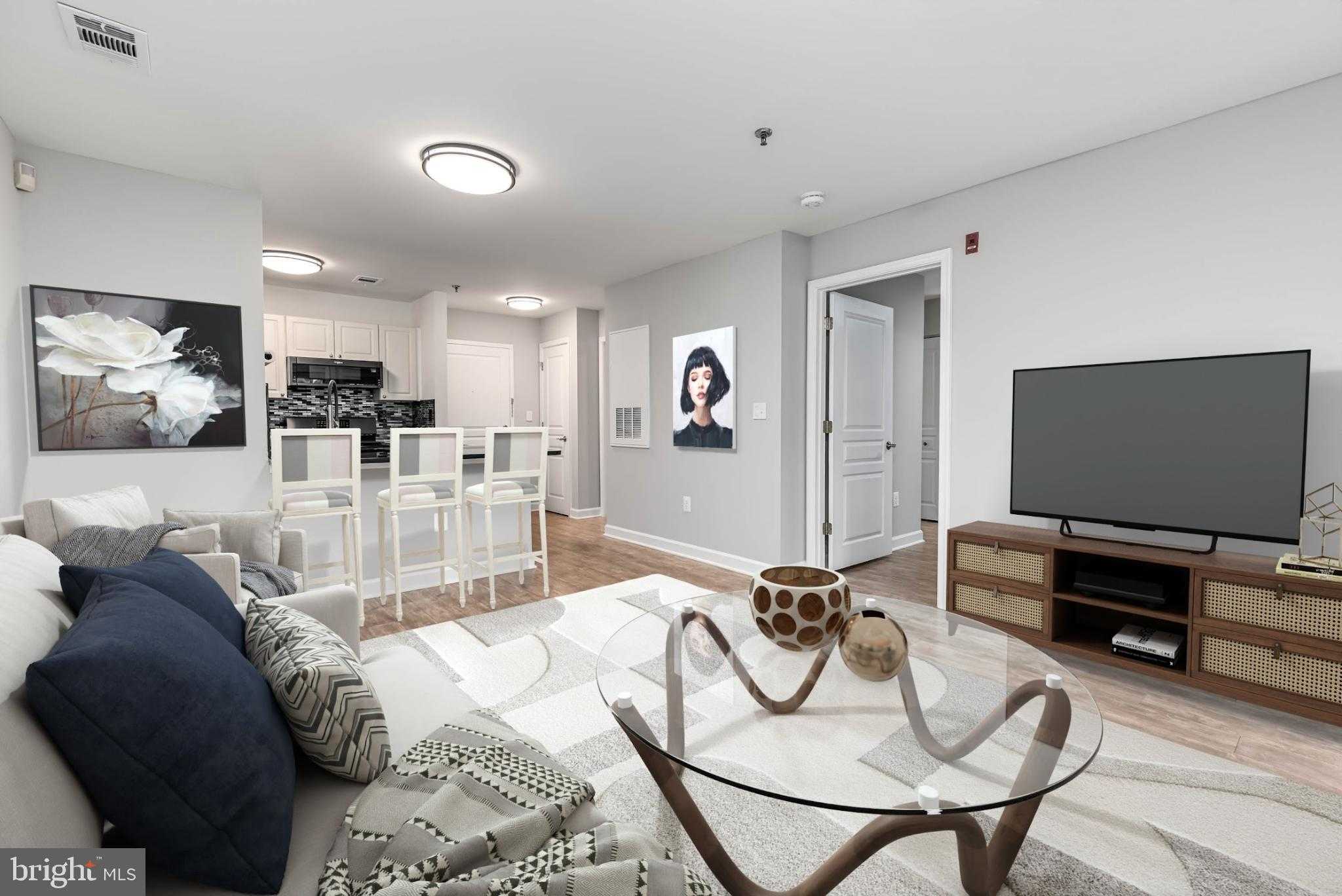 5573 Seminary Rd Apt 115 photo 9