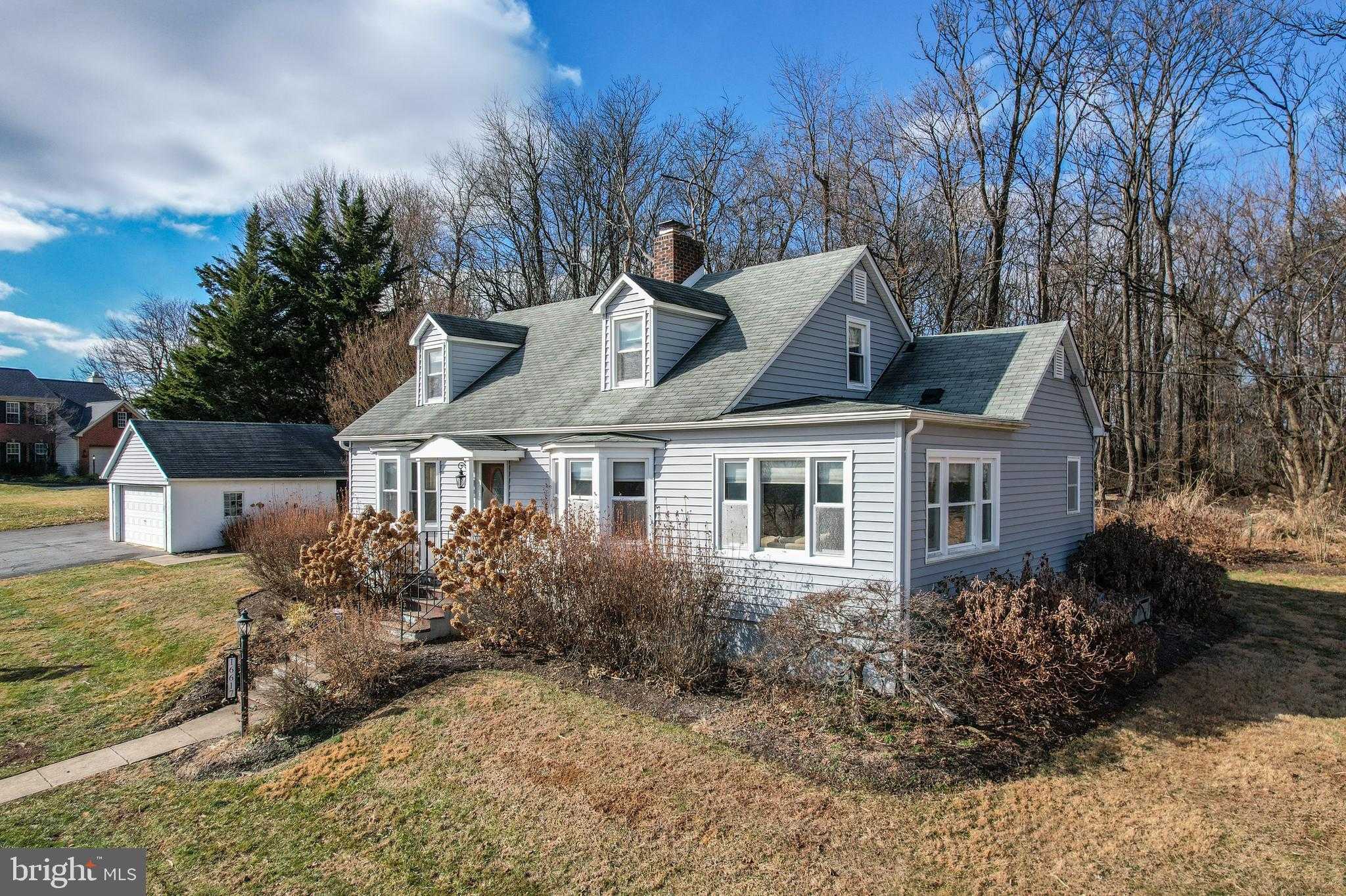 16617 Frederick Rd photo 4