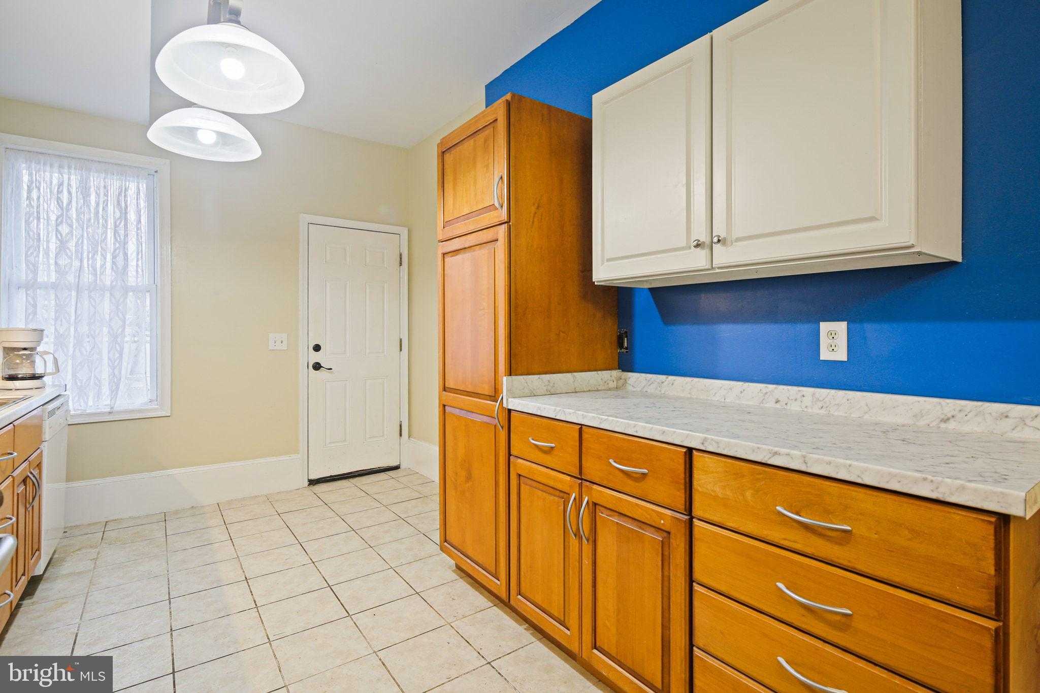 116 S Loudon Ave photo 14