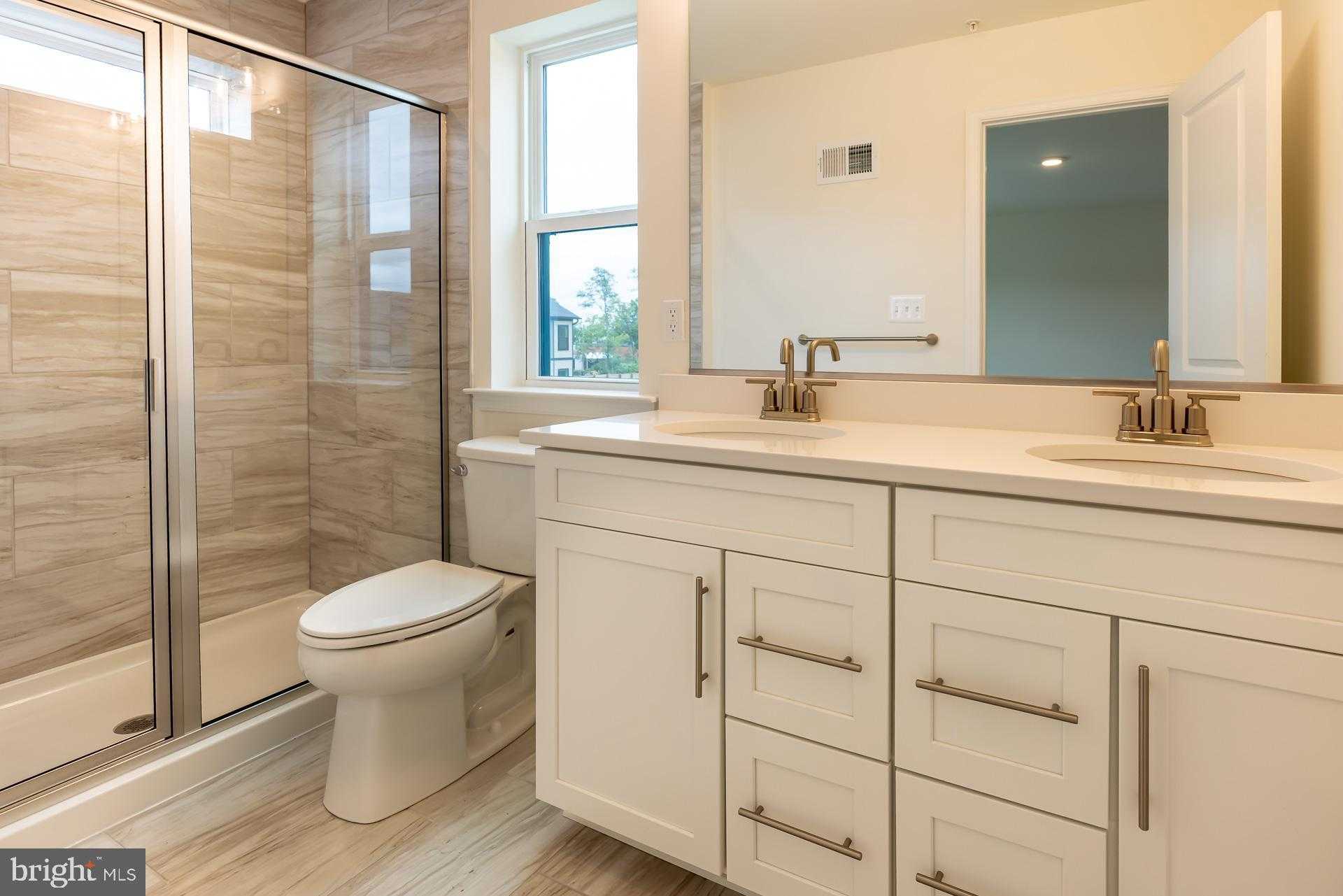 1800 Constellation Dr photo 12