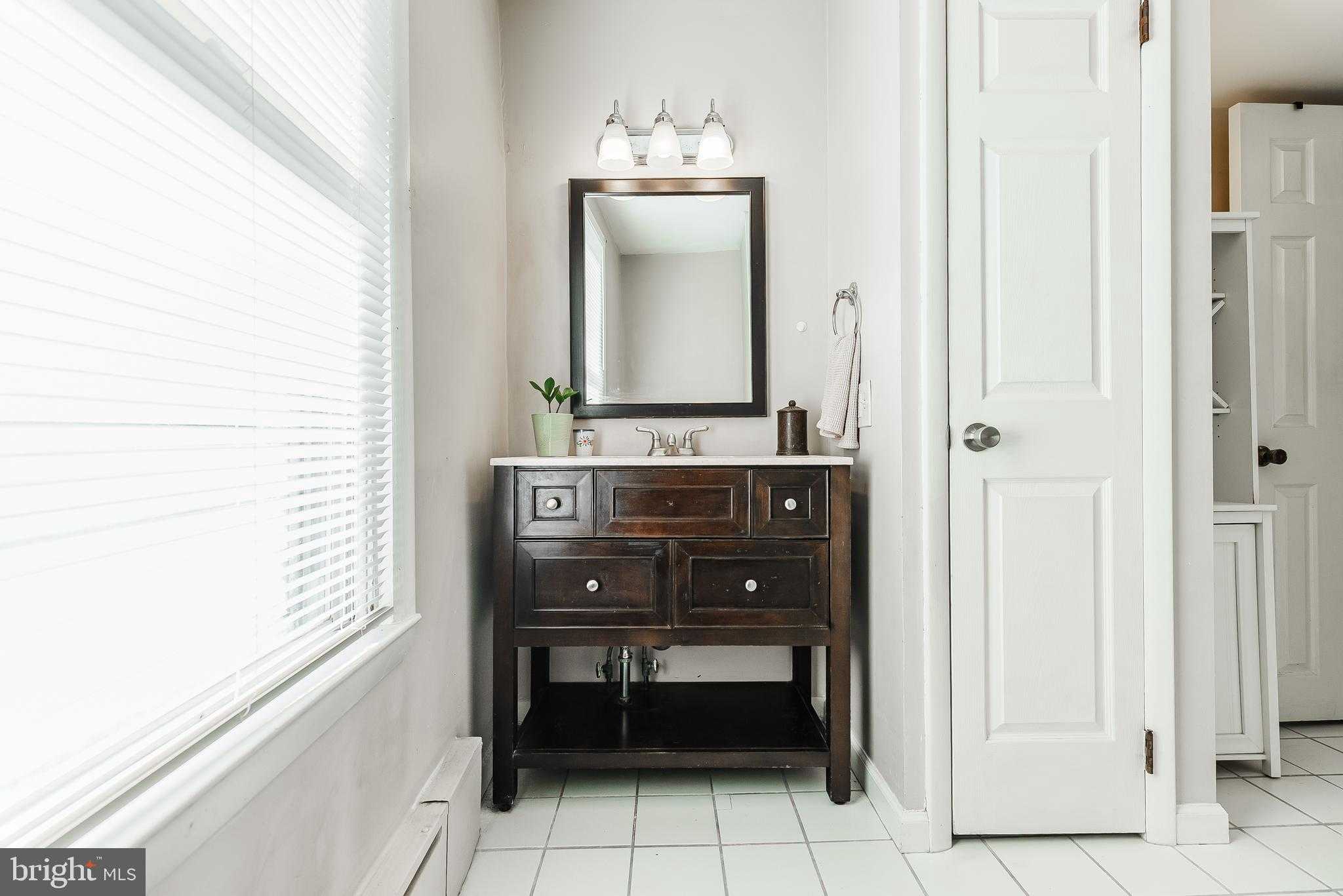 626 Moyer St photo 20