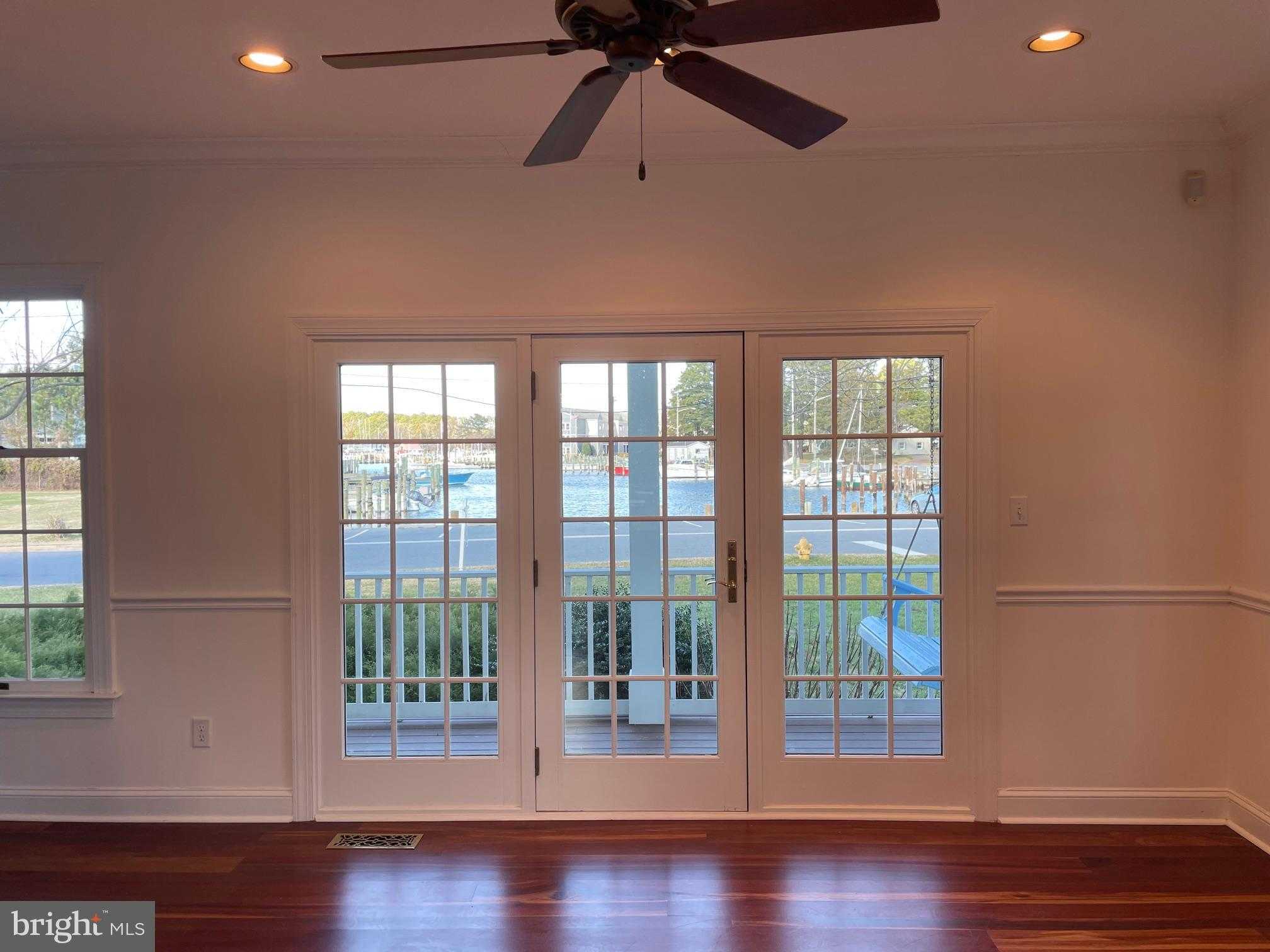 216 E Chew Ave photo 96