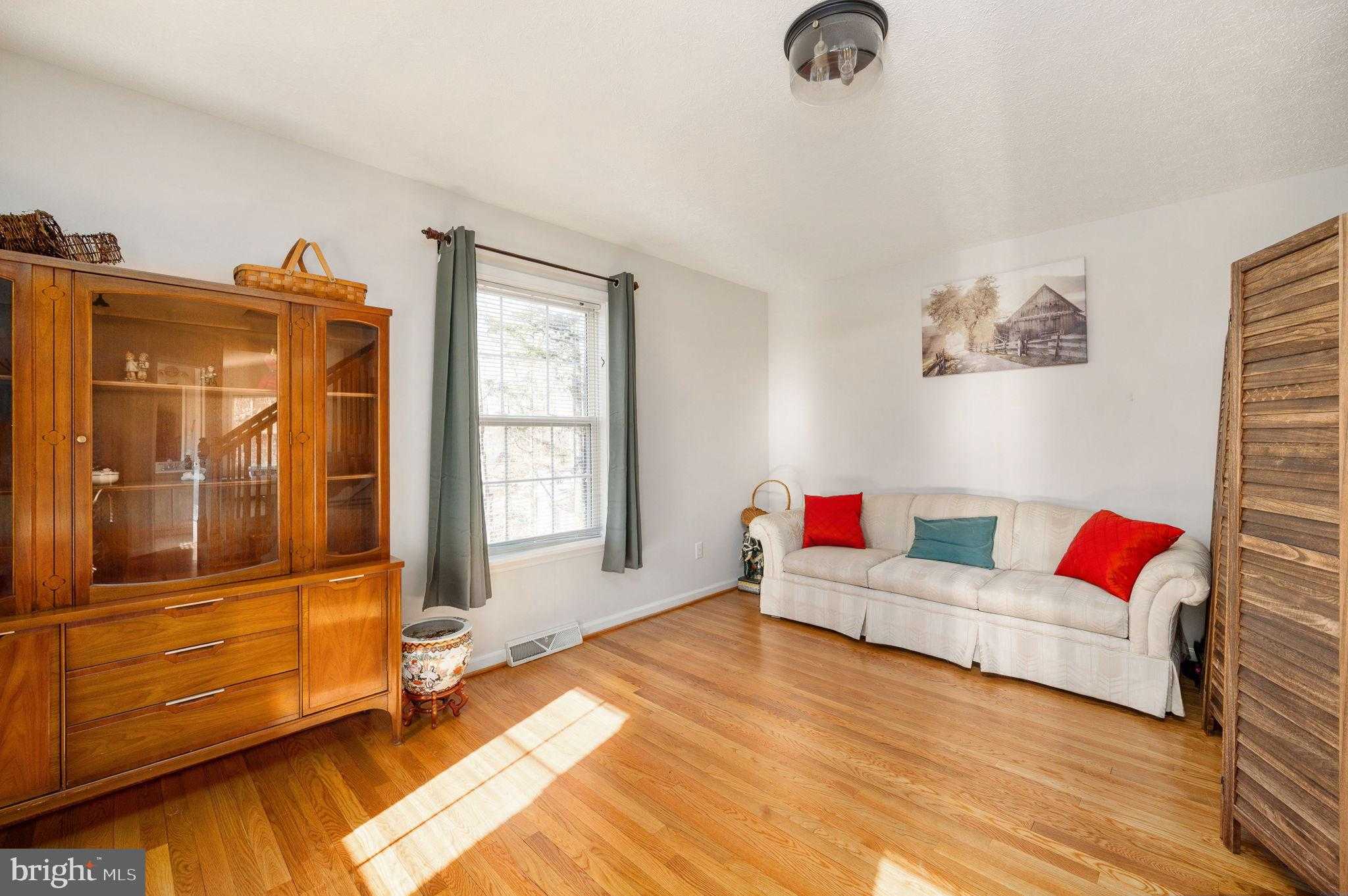 11 Horseback Ln photo 17