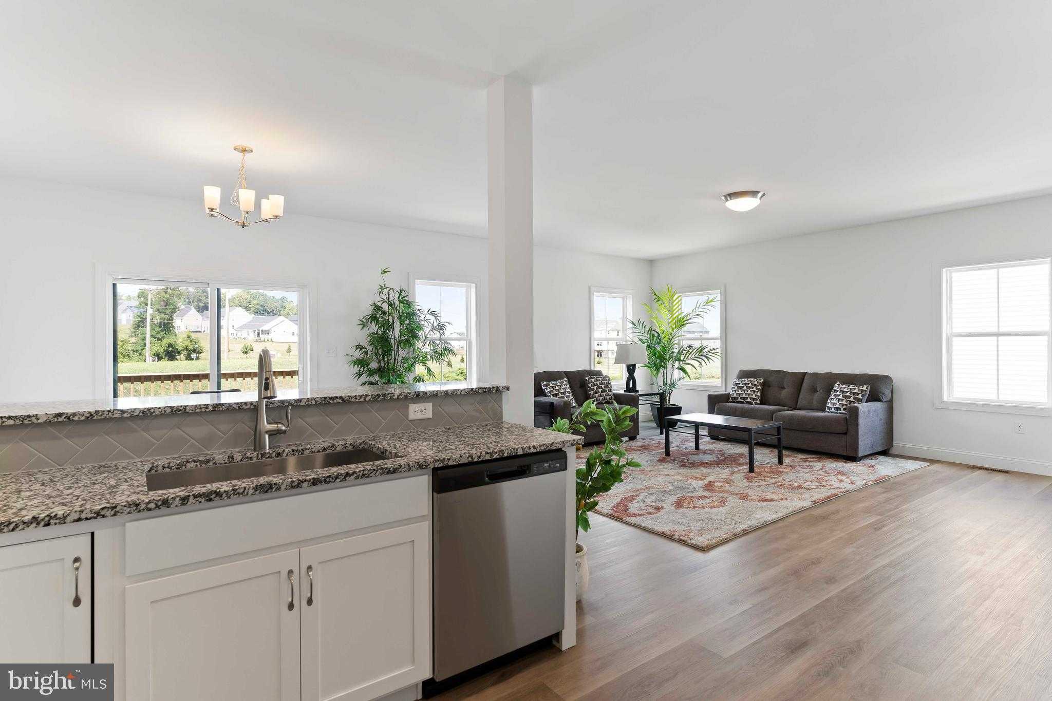 673 Brittany Dr photo 13