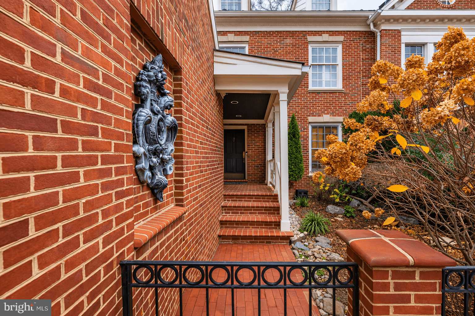 7711 Hidden Meadow Ter photo 2