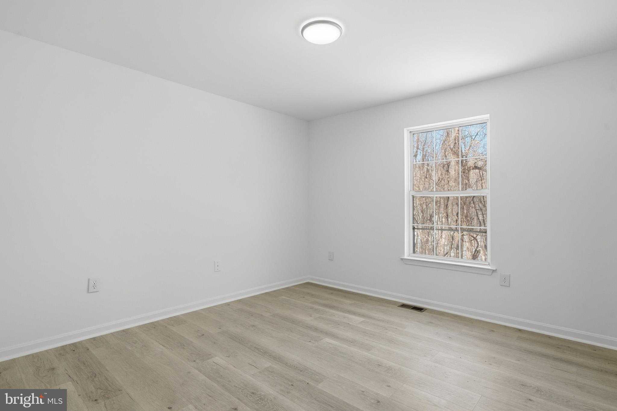 9550 N Side Dr photo 27