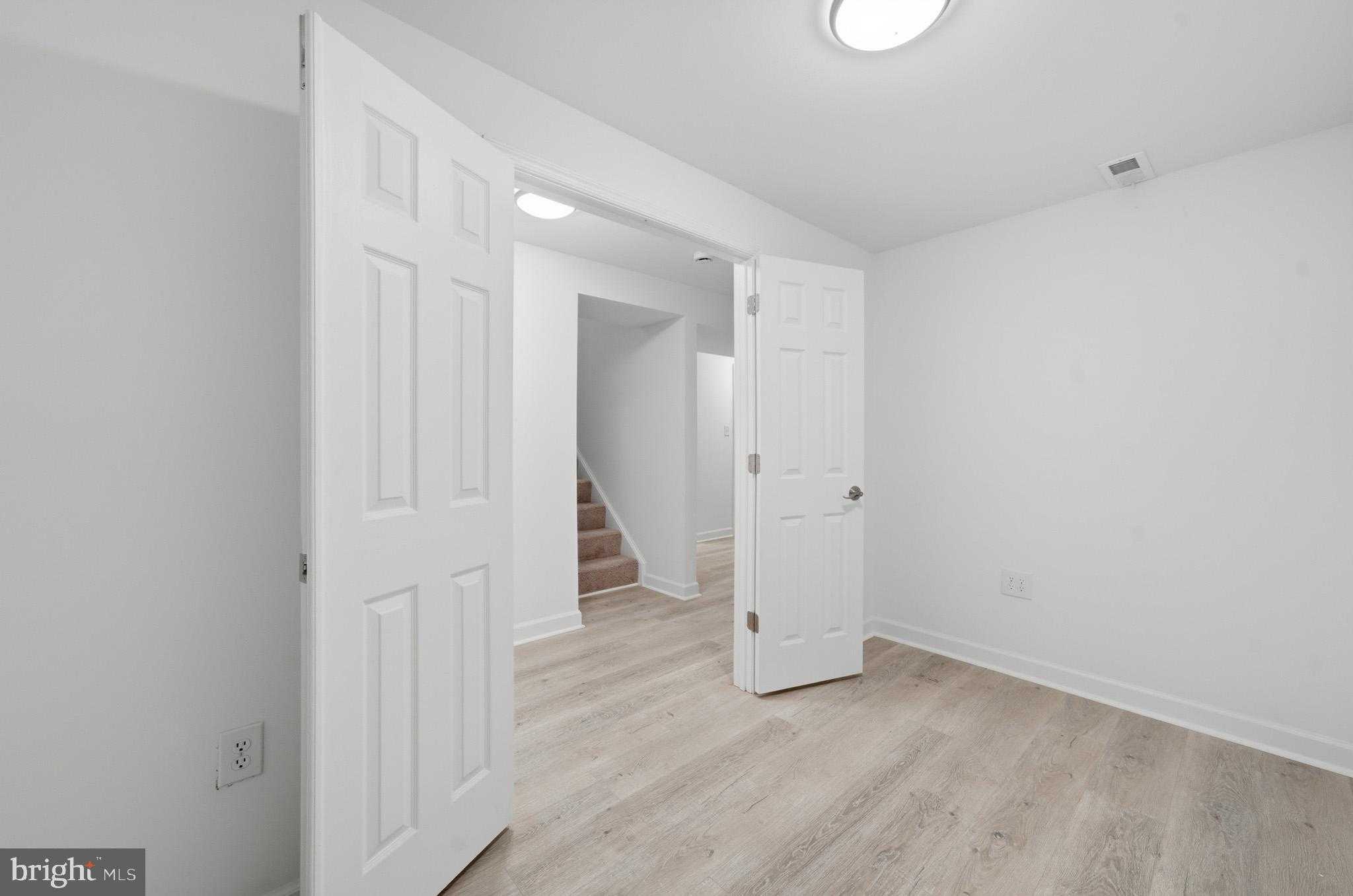 9550 N Side Dr photo 31