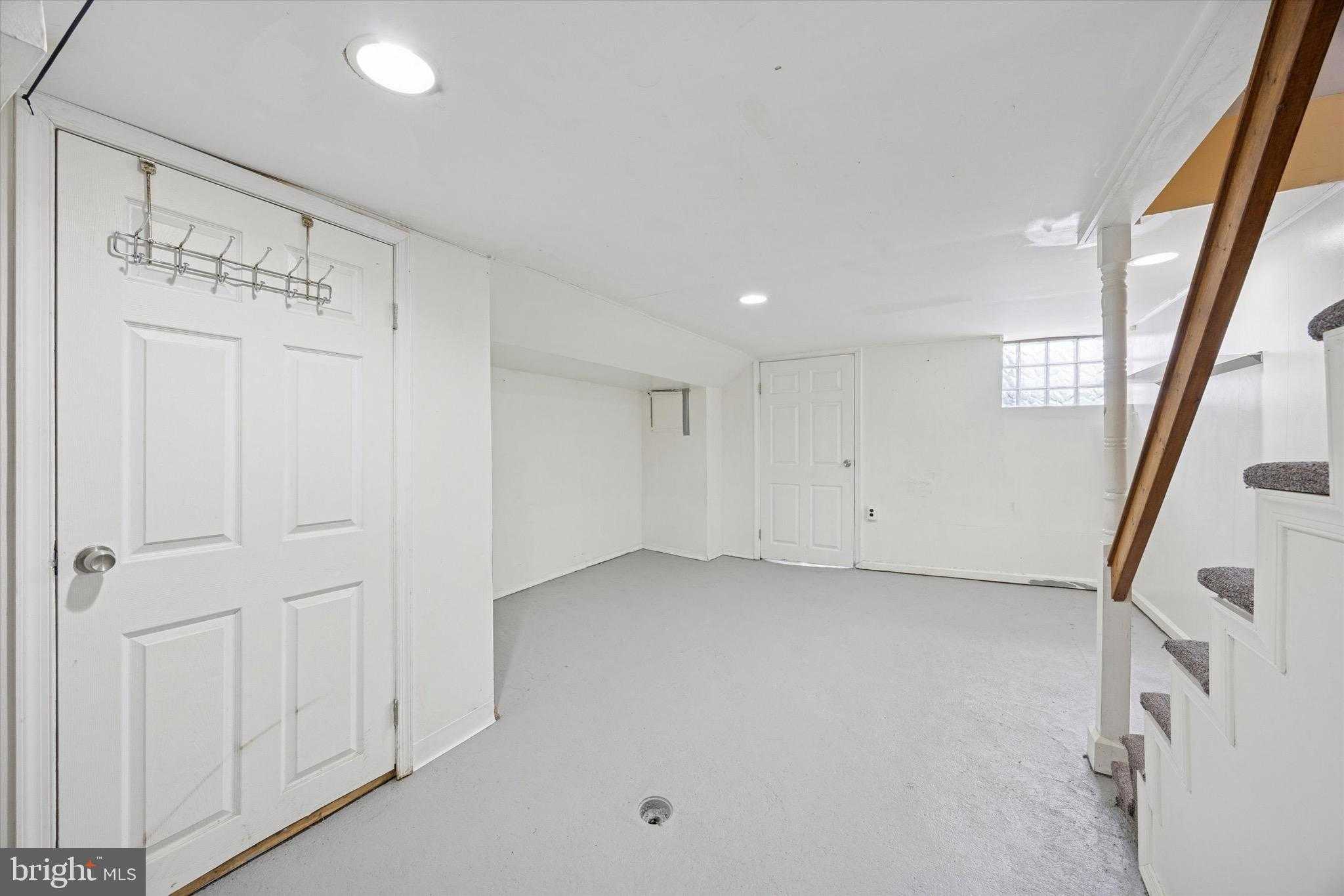 1502 E Lycoming St photo 21