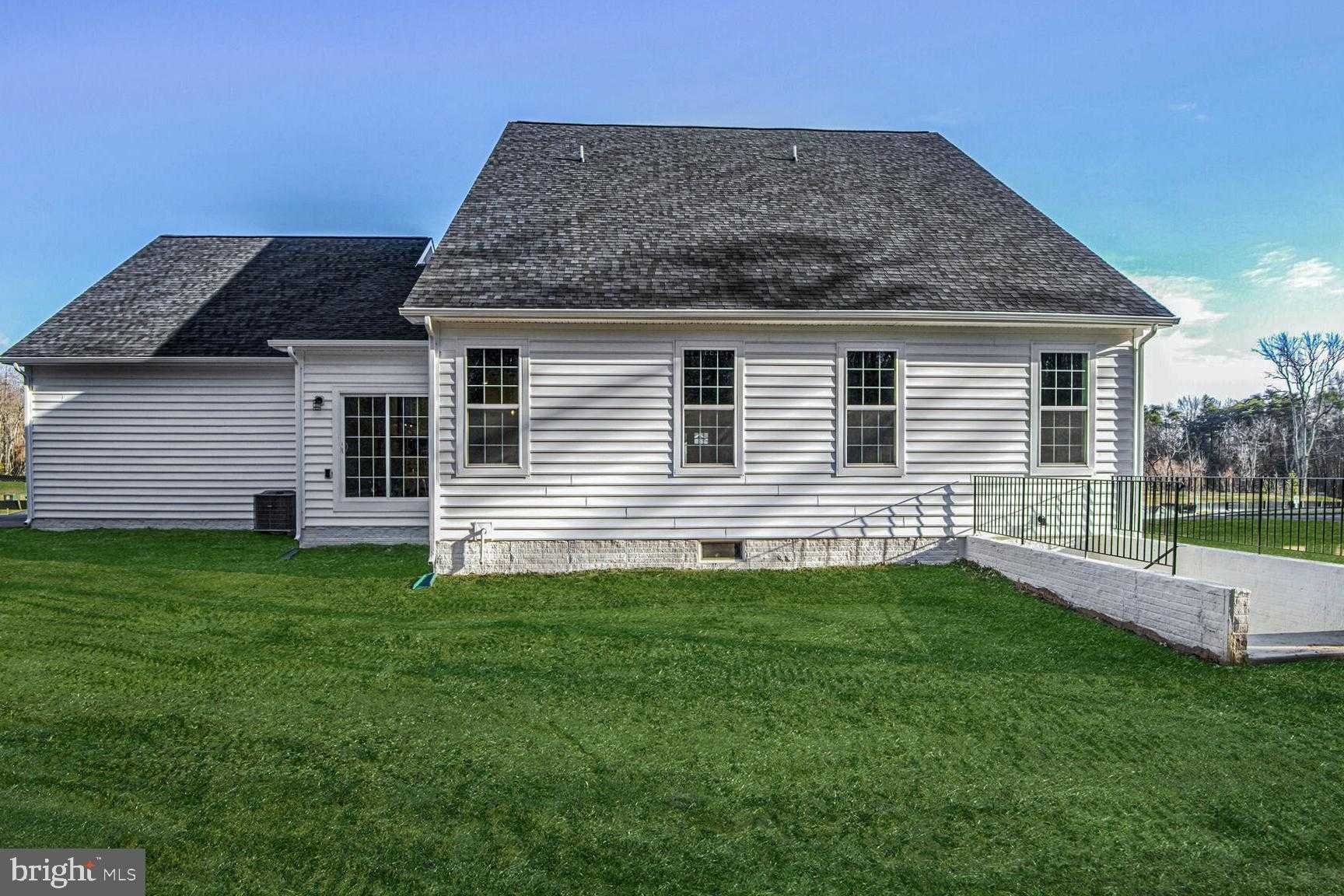 11309 Eliana CT photo 40