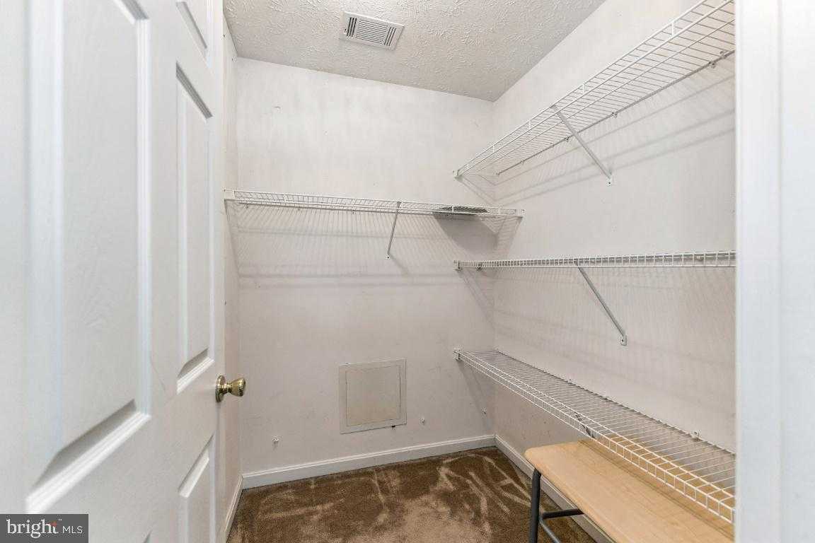 2264 Rolling Meadows St photo 15