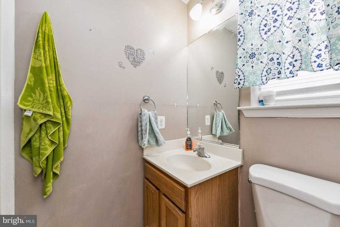 2264 Rolling Meadows St photo 9