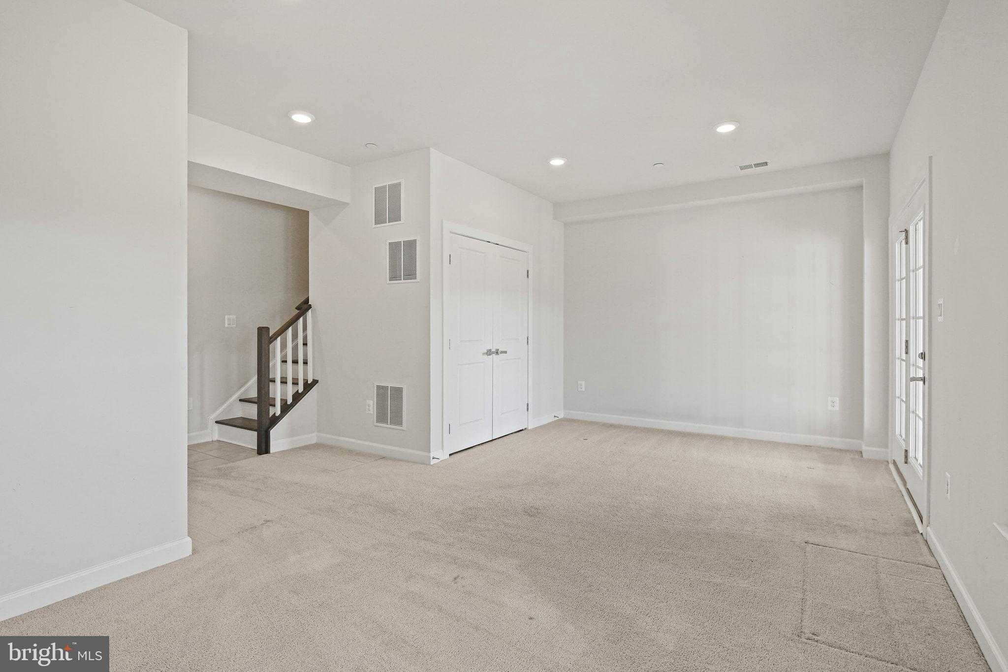 6015 Hidden Mdw # 3 photo 26