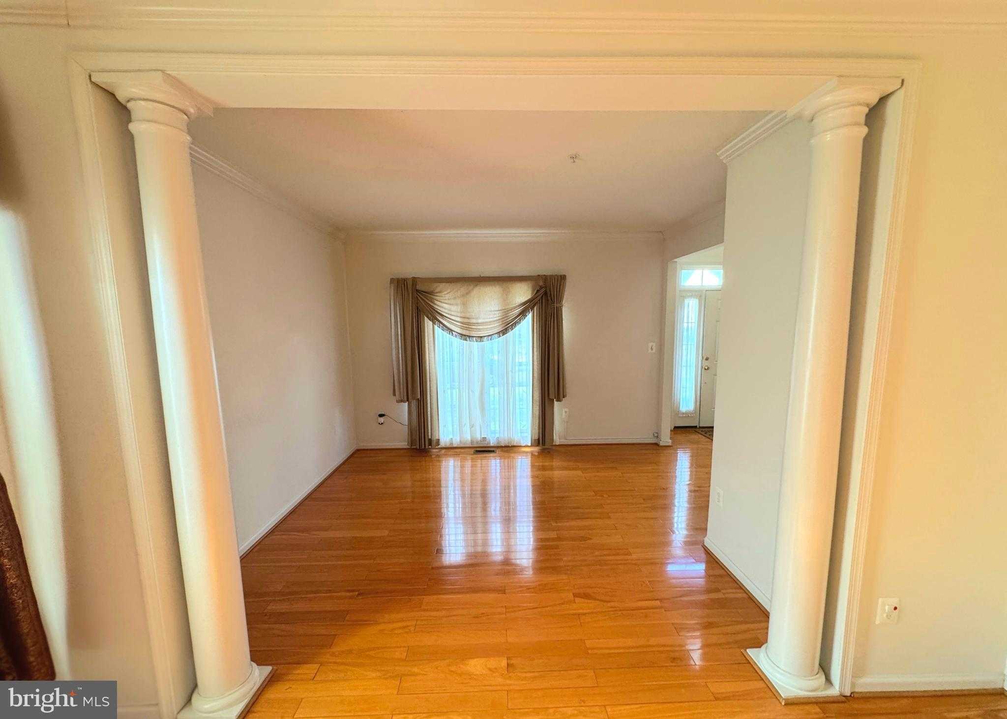 14717 Exbury Ln photo 11