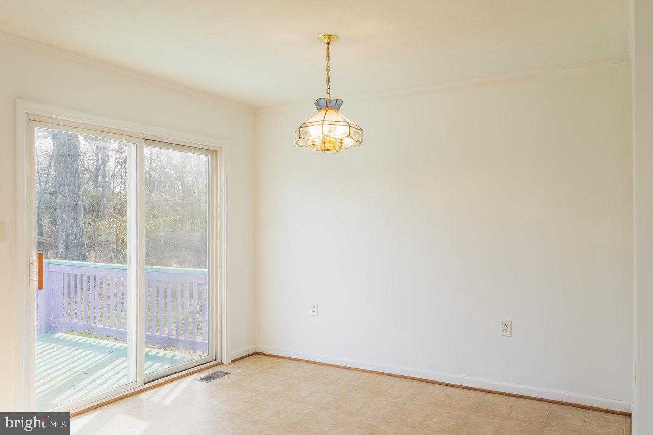 145 Hickory Dr photo 16