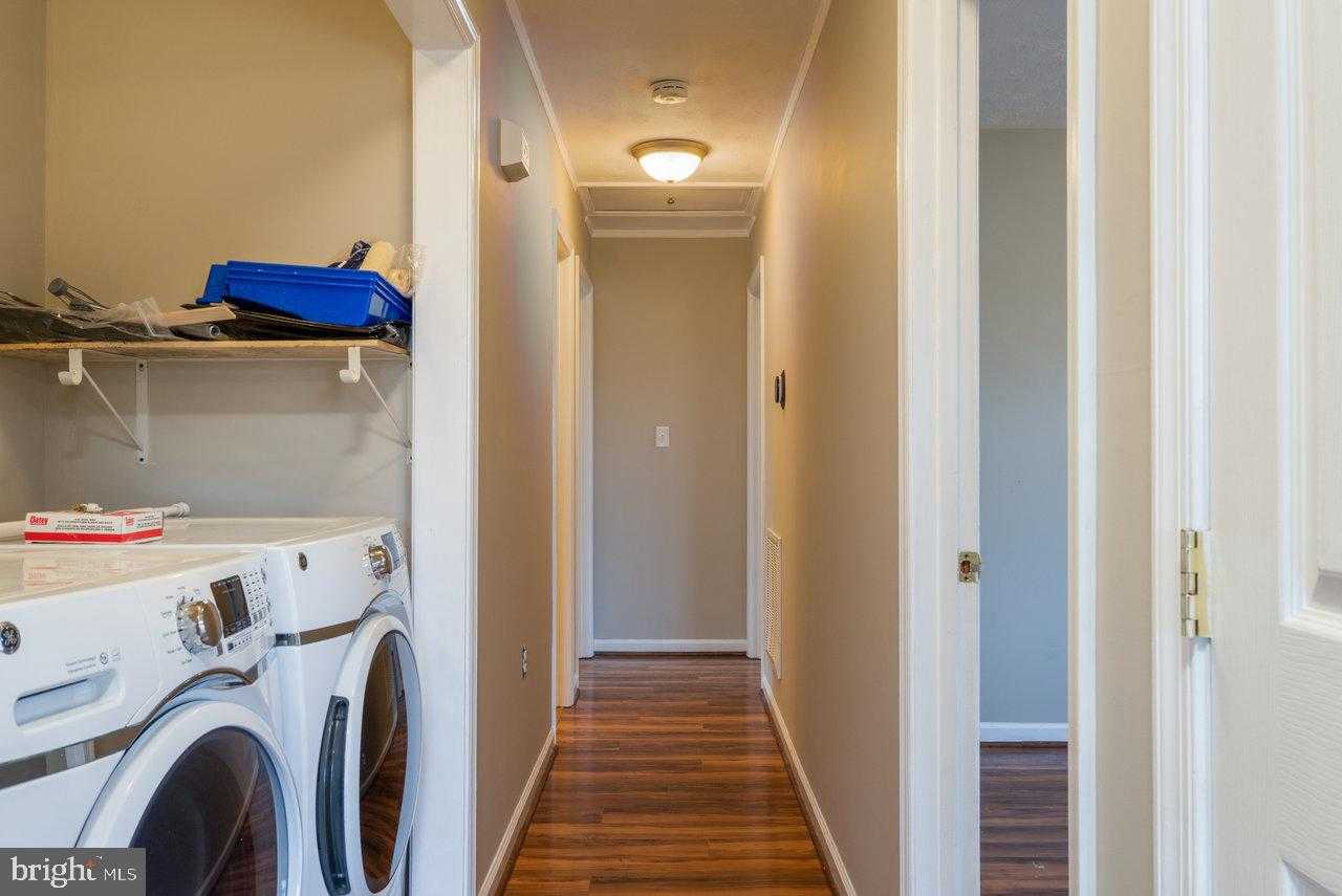 145 Hickory Dr photo 19