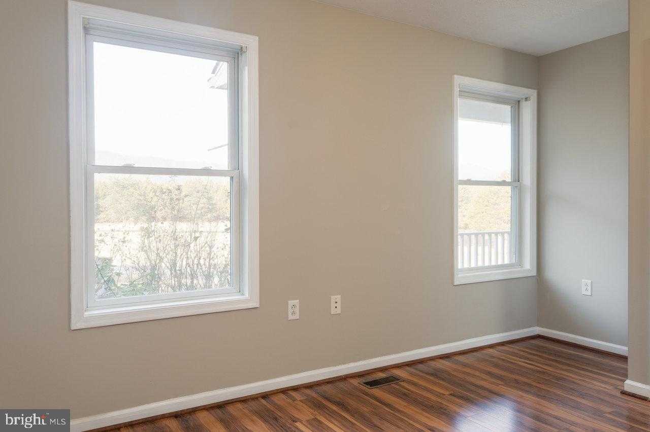 145 Hickory Dr photo 24