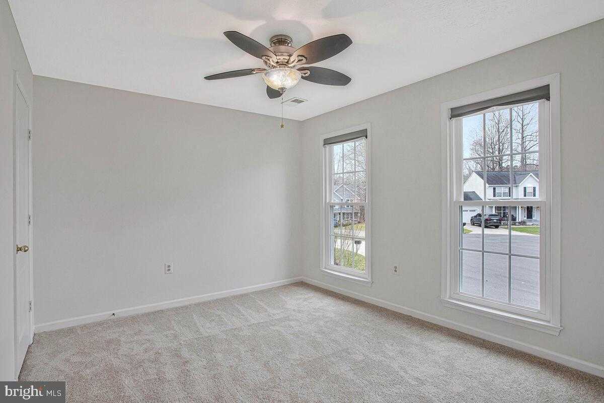 2425 Woodland CT photo 22