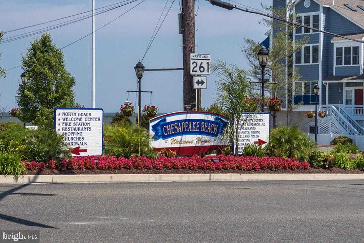 2425 Woodland CT photo 49