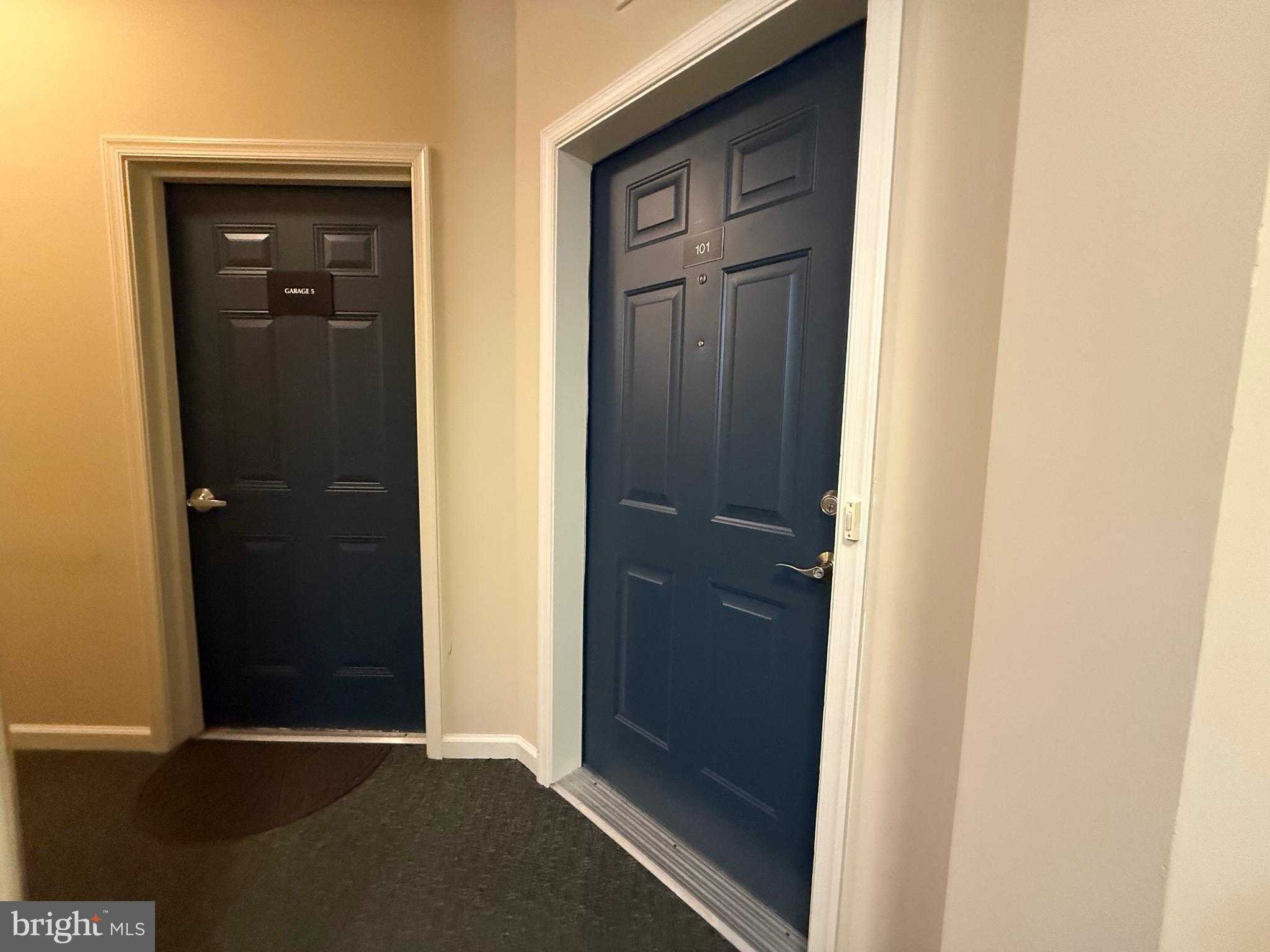 1412 Wigeon Way Unit 101 photo 19