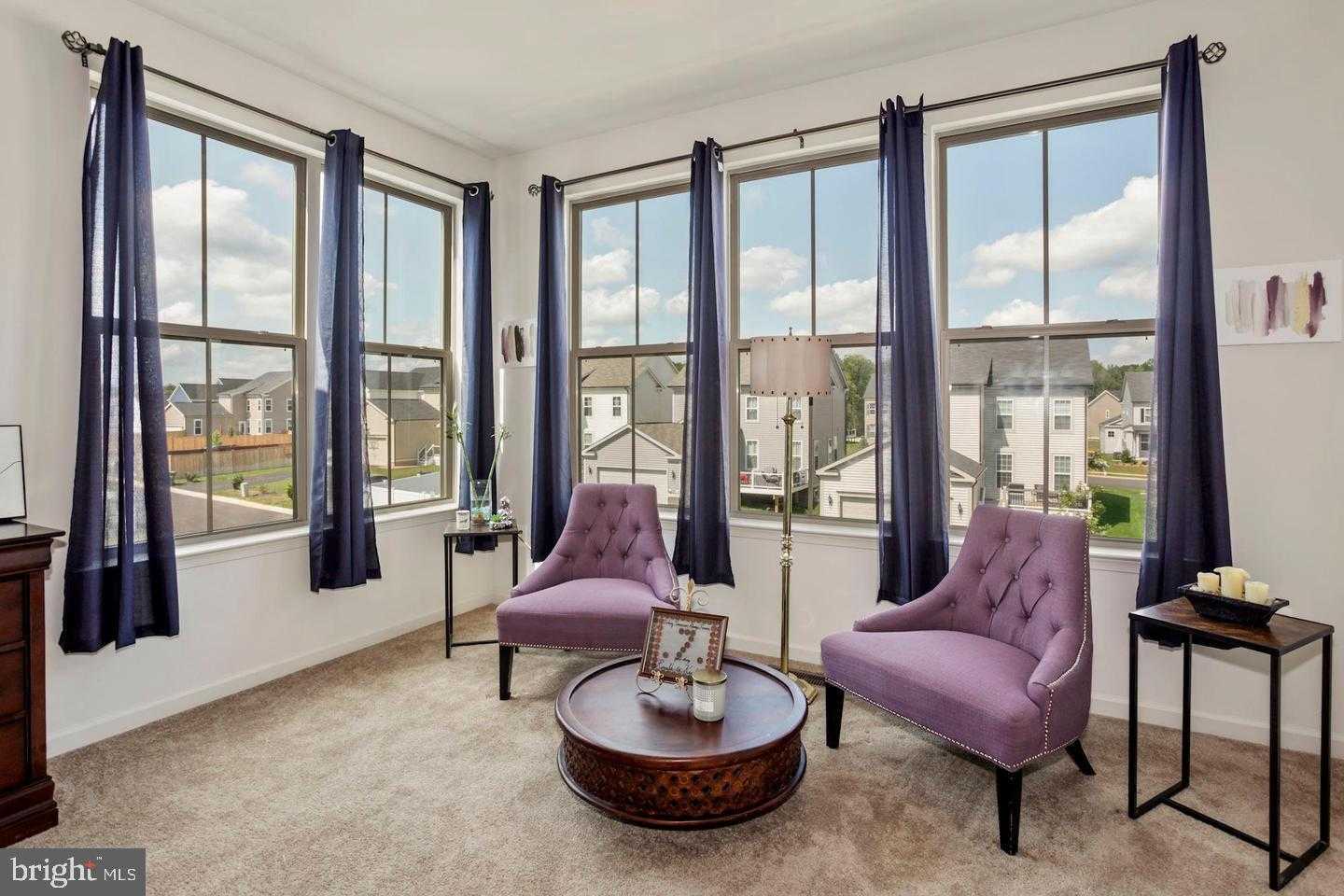 944 Basswood Dr photo 11