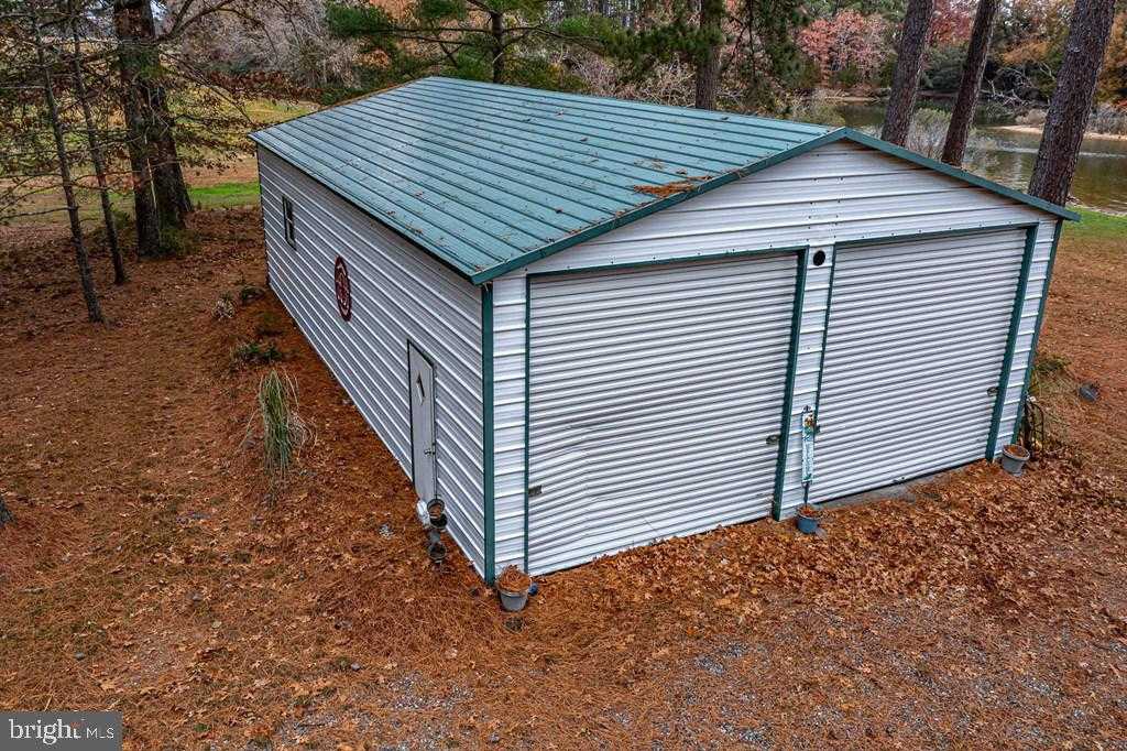 405 Courtney Ln photo 44