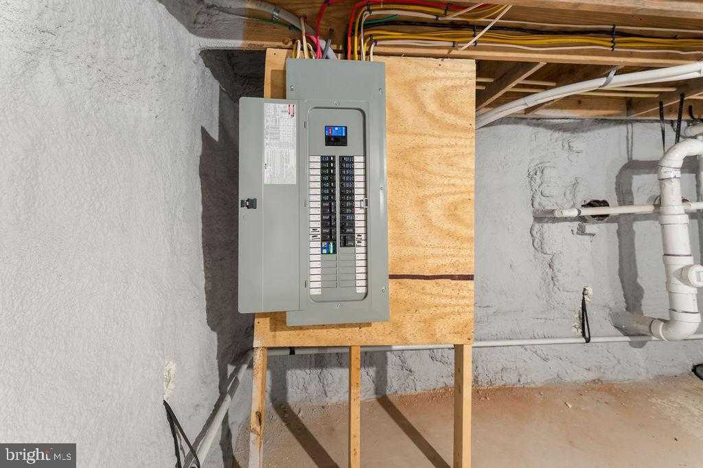 41 S Fulton Ave photo 31