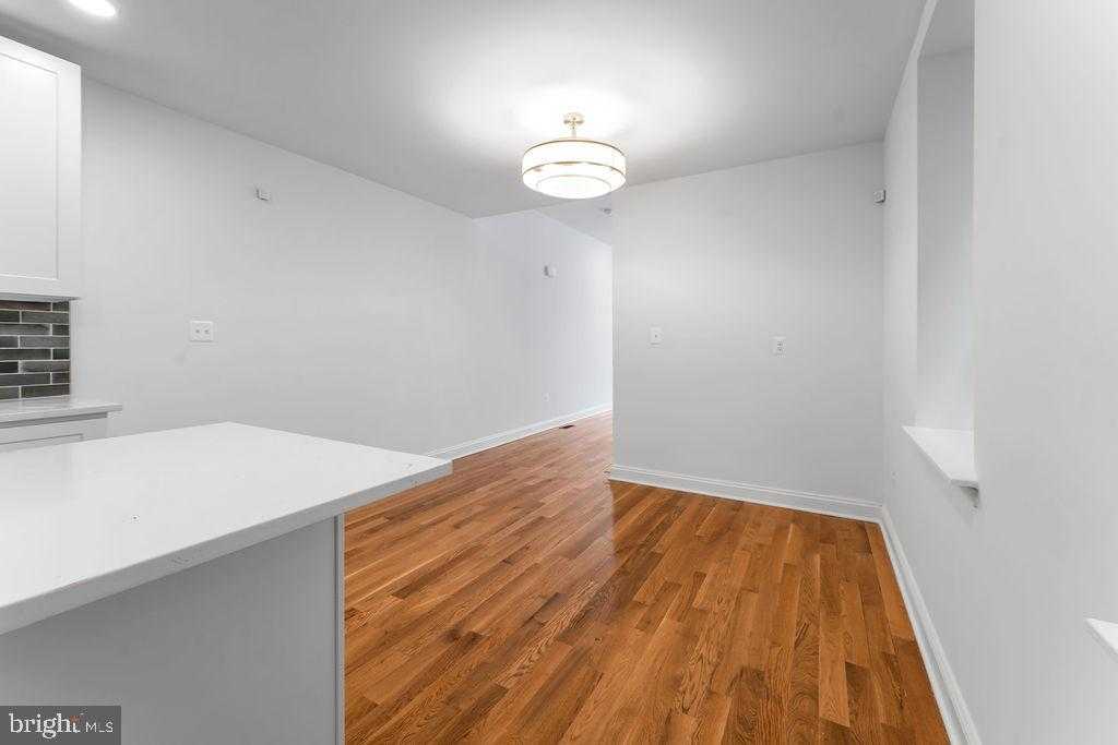 41 S Fulton Ave photo 9