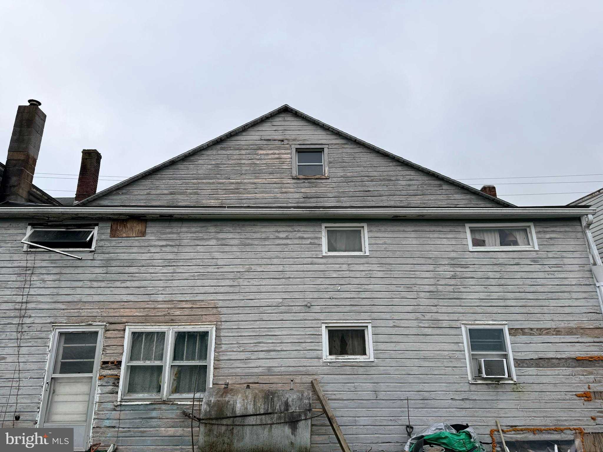 6945 Veterans Way photo 2