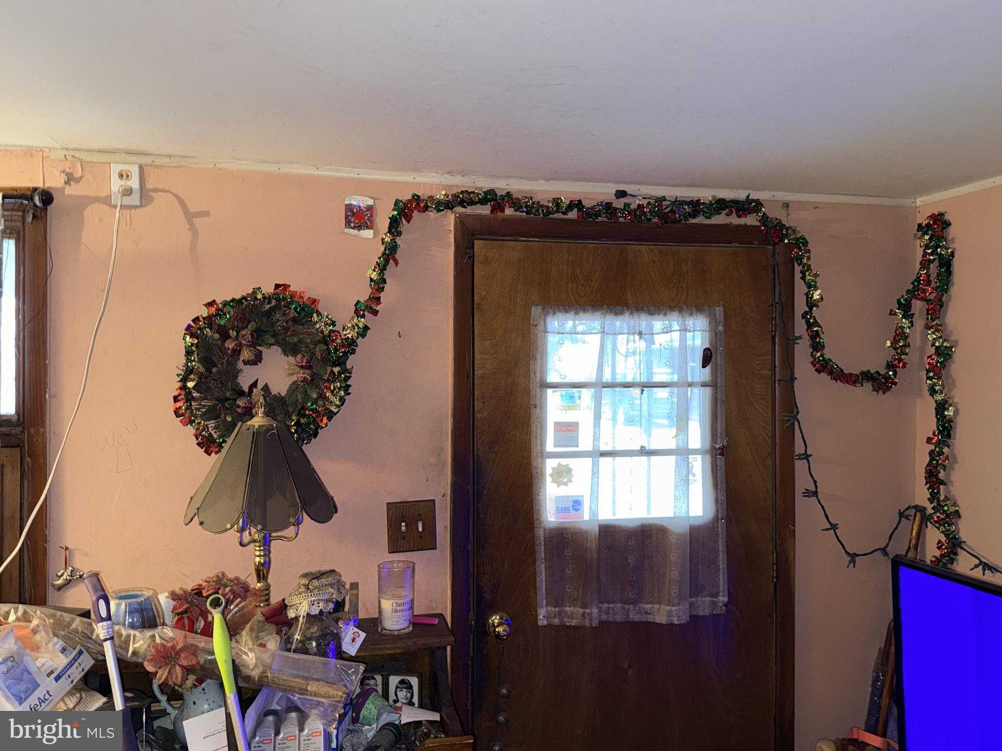 6945 Veterans Way photo 4