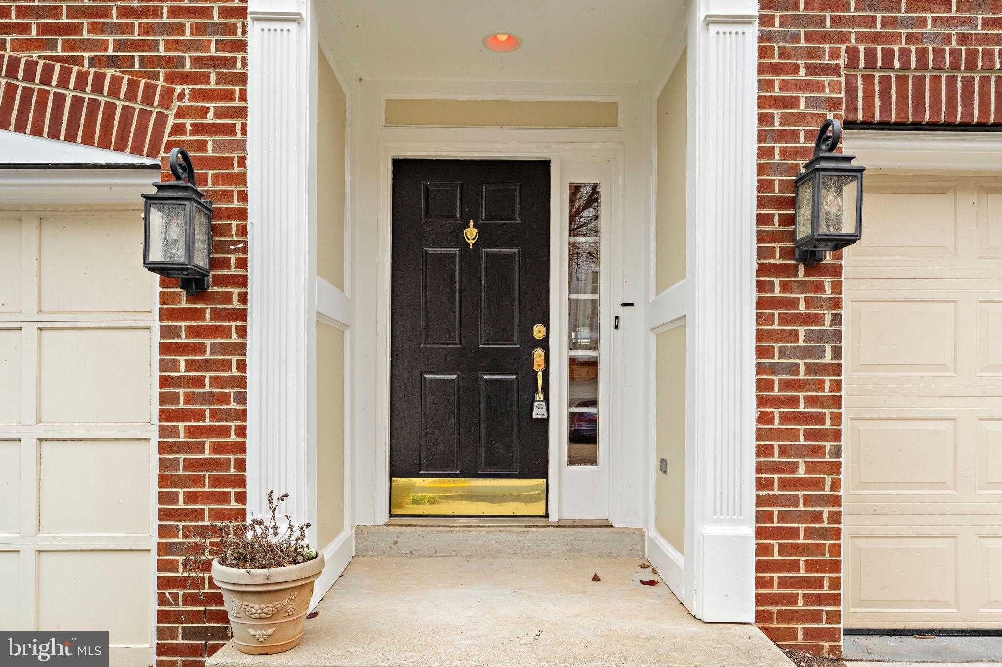 20377 Cottswold Ter photo 3