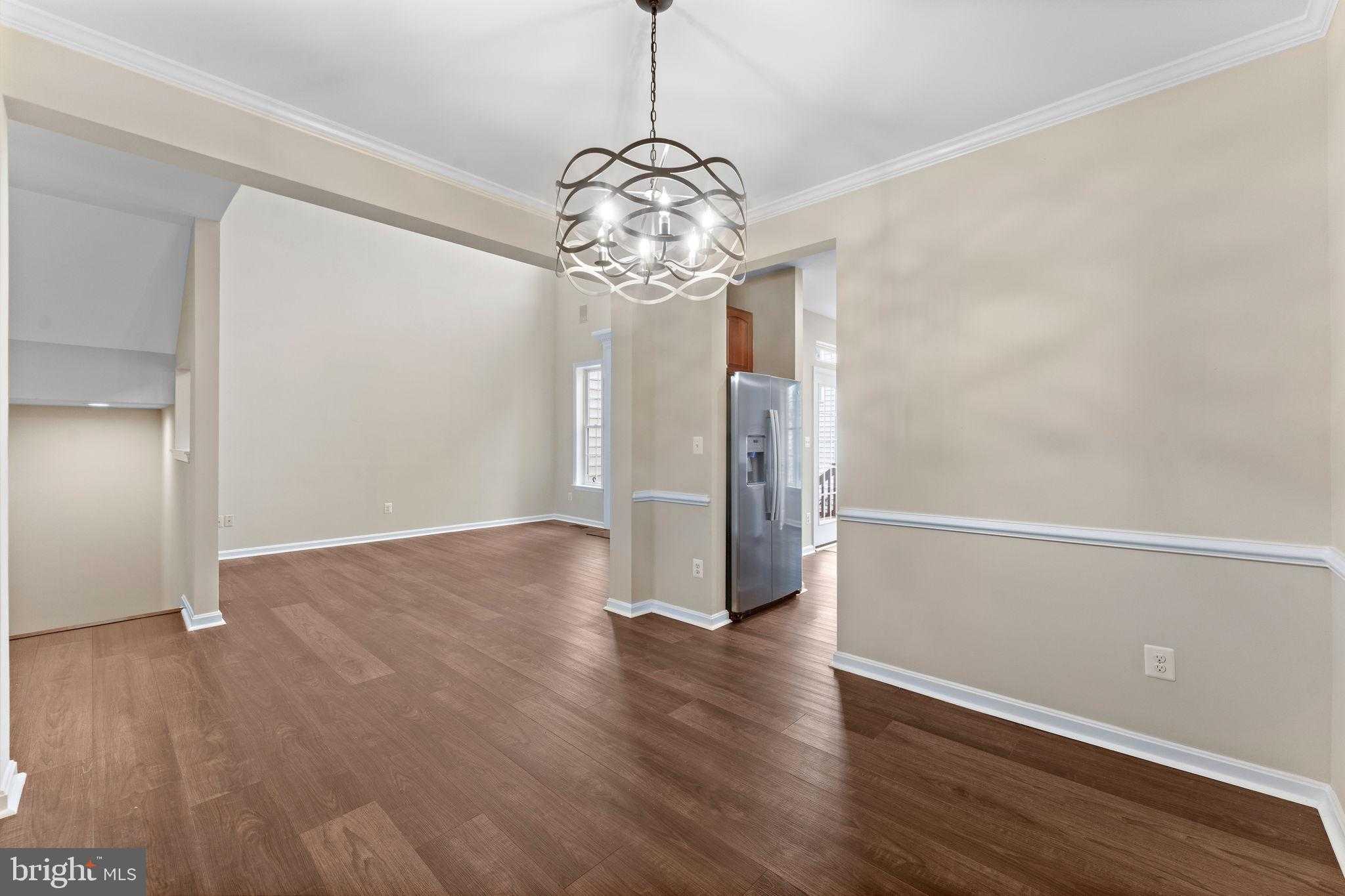 20377 Cottswold Ter photo 9