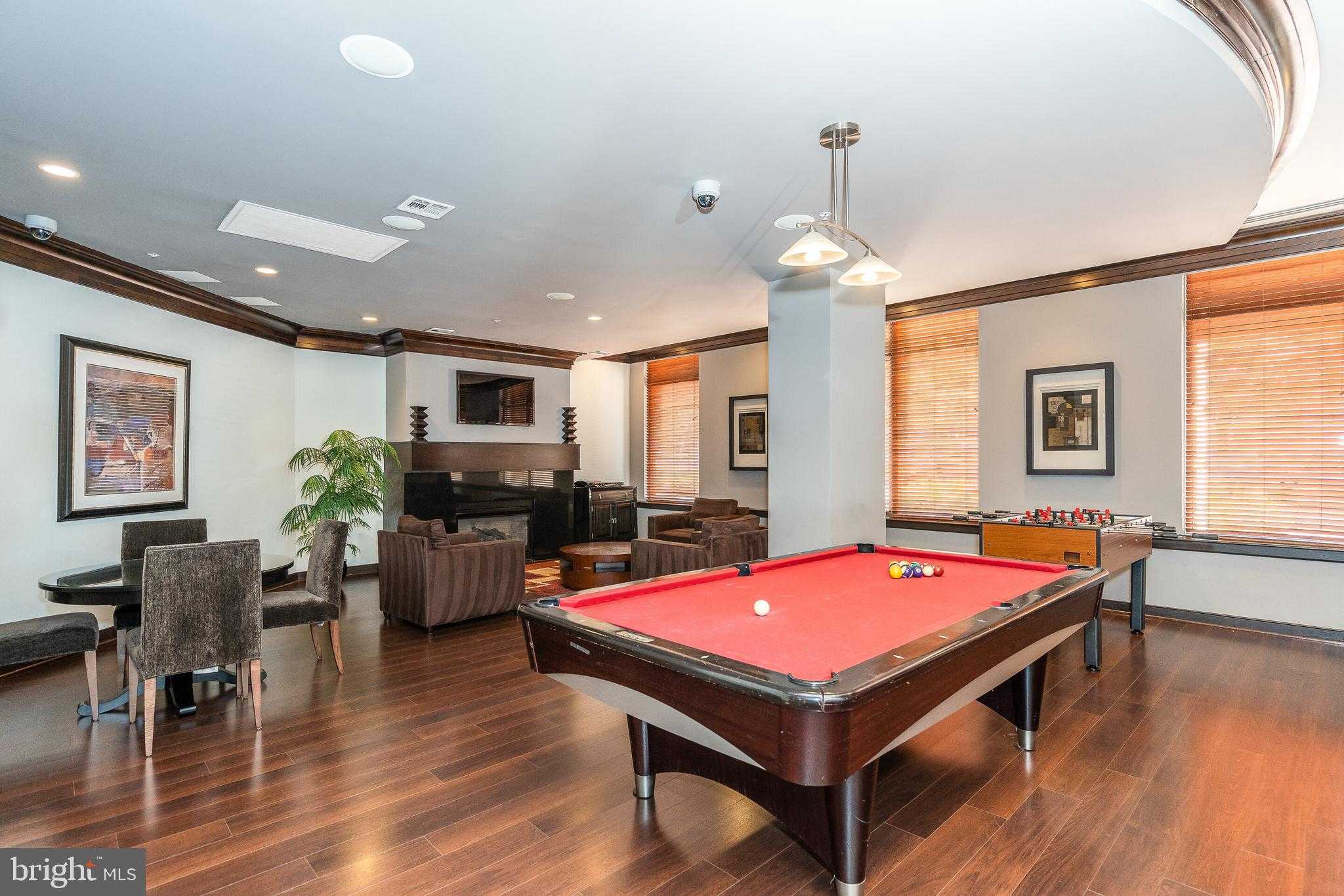 12000 Market St Apt 370 photo 33