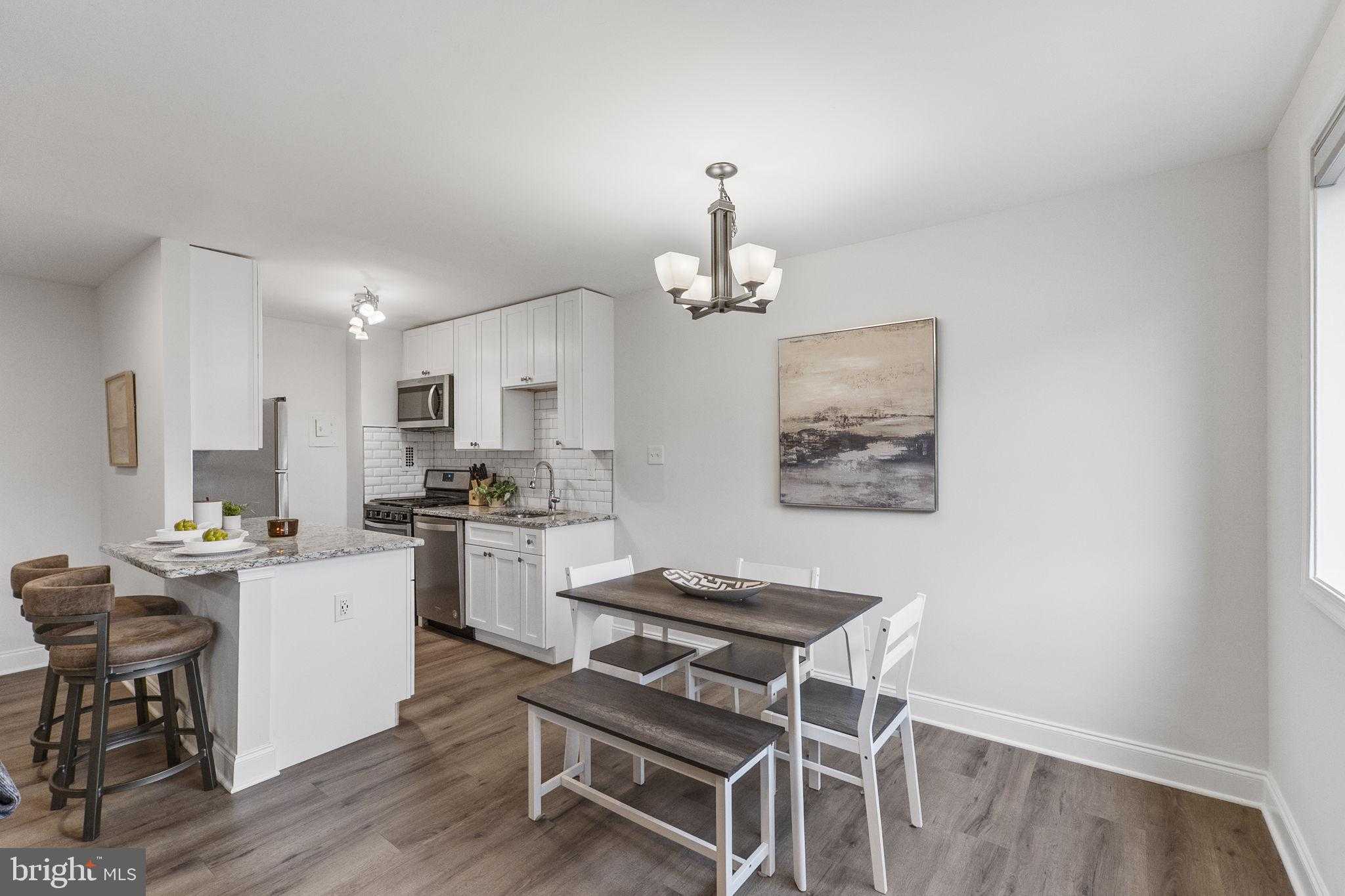 8601 Manchester Rd Apt 220 photo 6