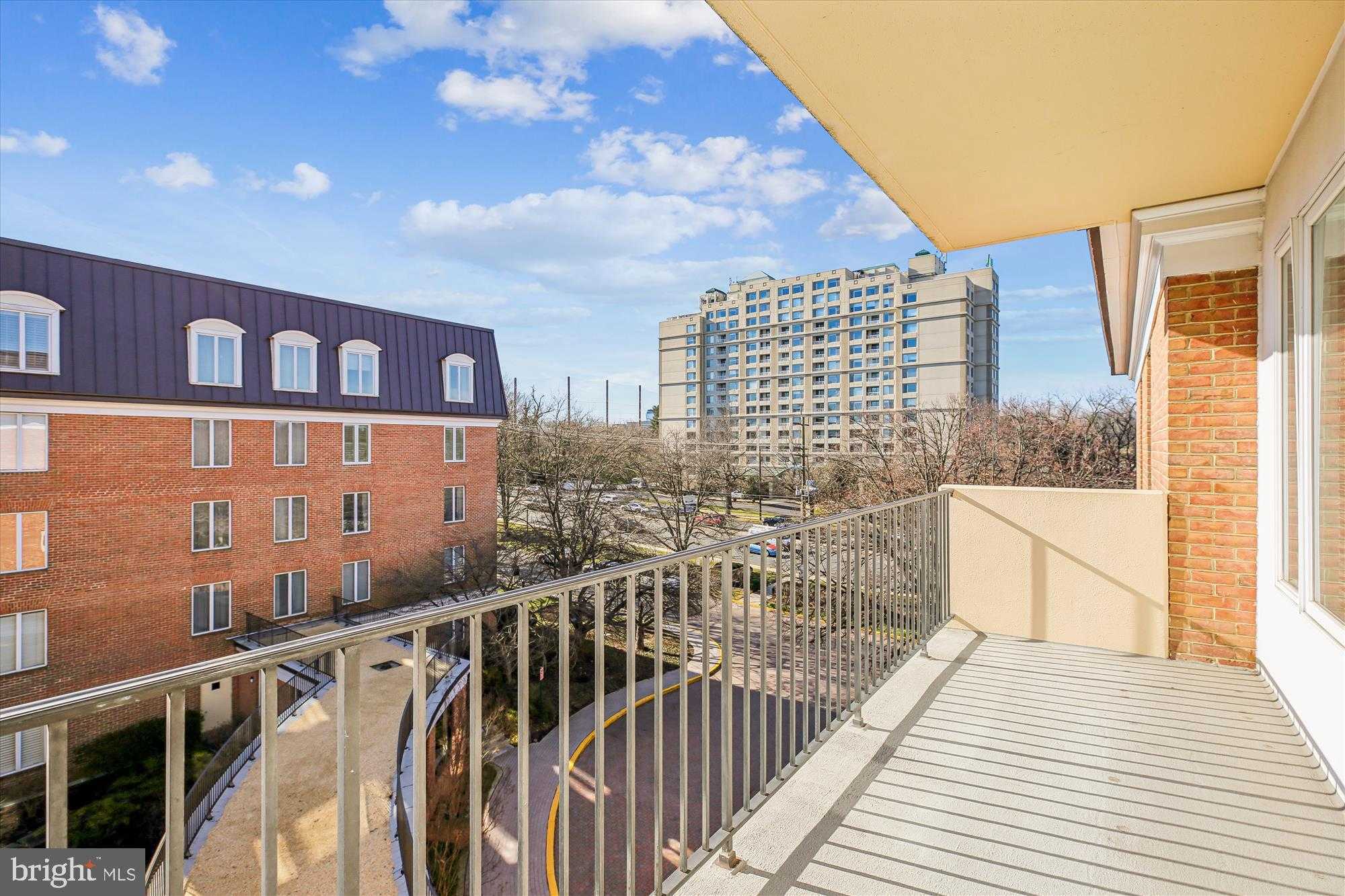 8101 Connecticut Ave Apt C601 photo 12