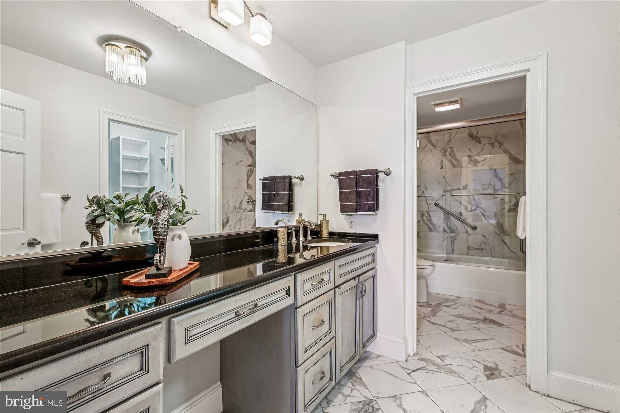 8101 Connecticut Ave Apt C601 photo 26