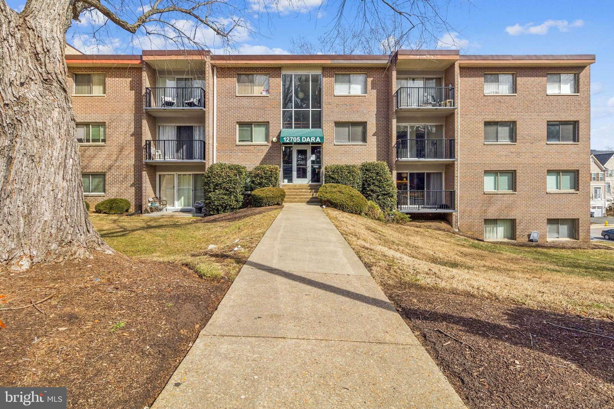 12705 Dara Dr Apt 202, Woodbridge
