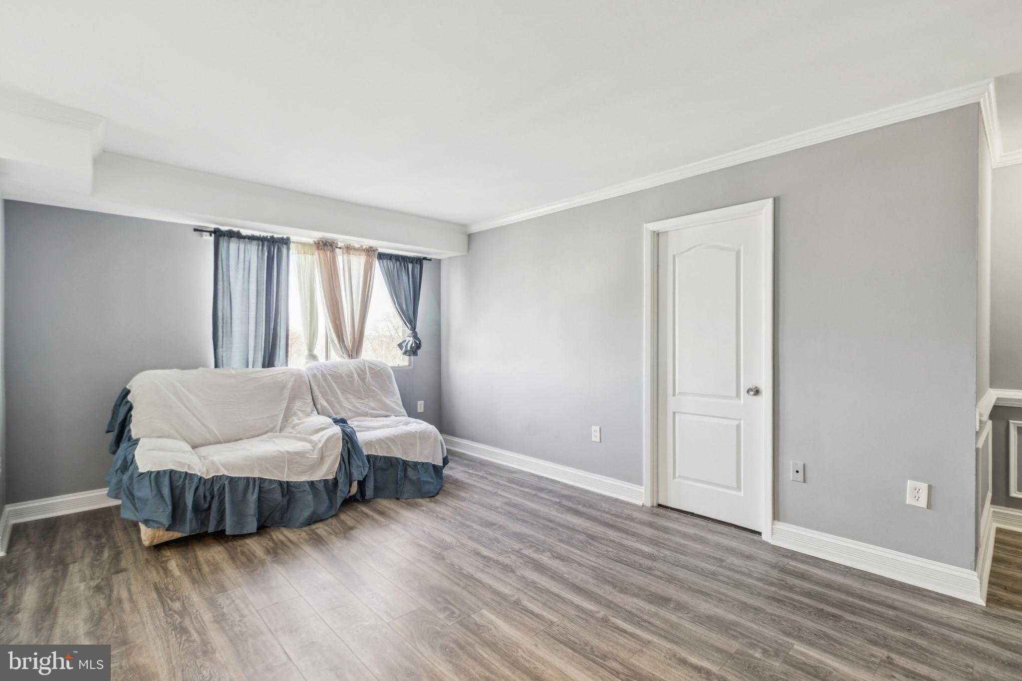 12705 Dara Dr Apt 202 photo 4