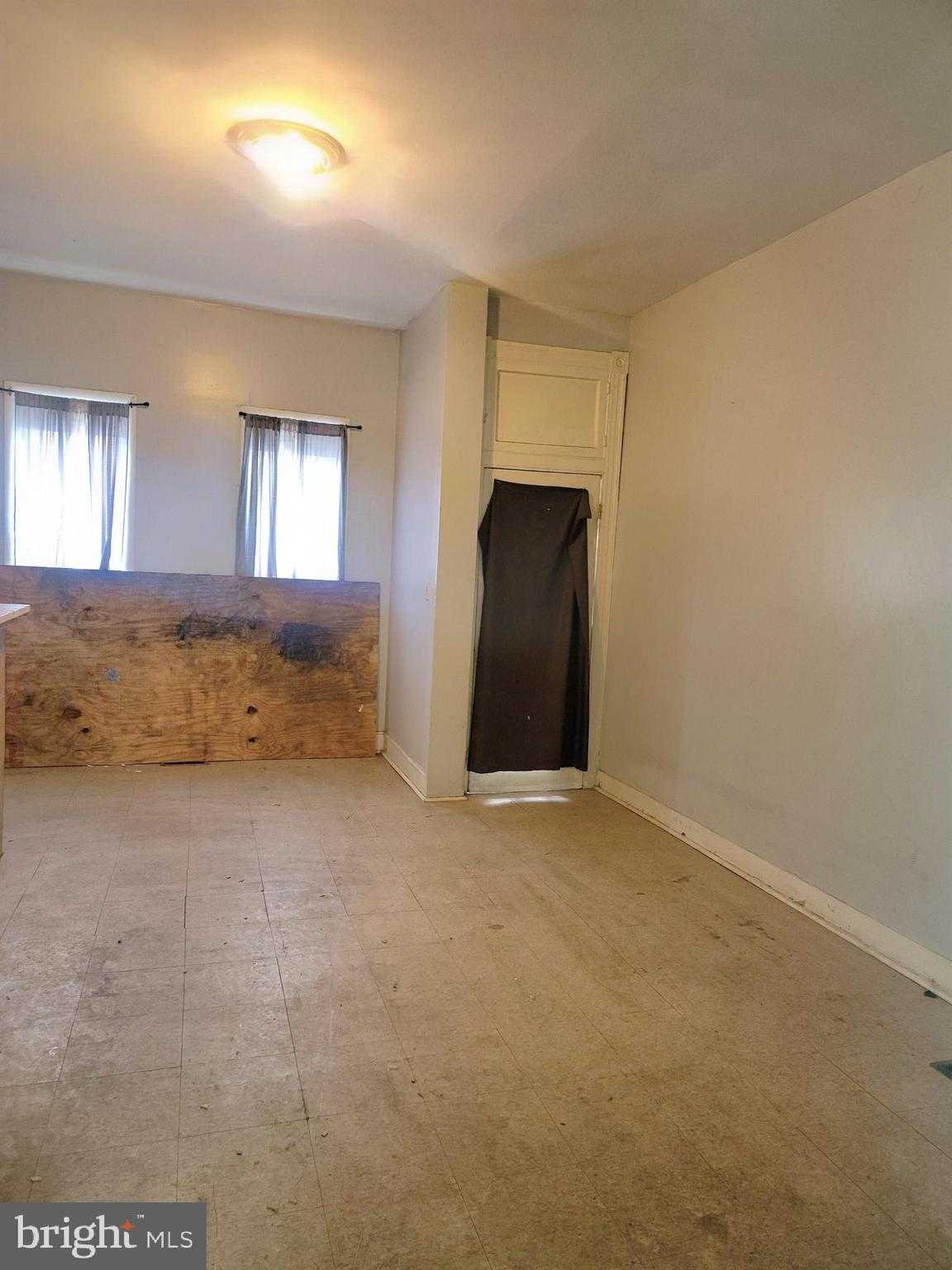 2419 Brentwood Ave photo 8