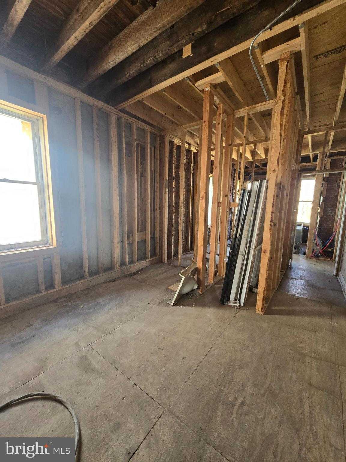 2923 Cecil B Moore Ave photo 12