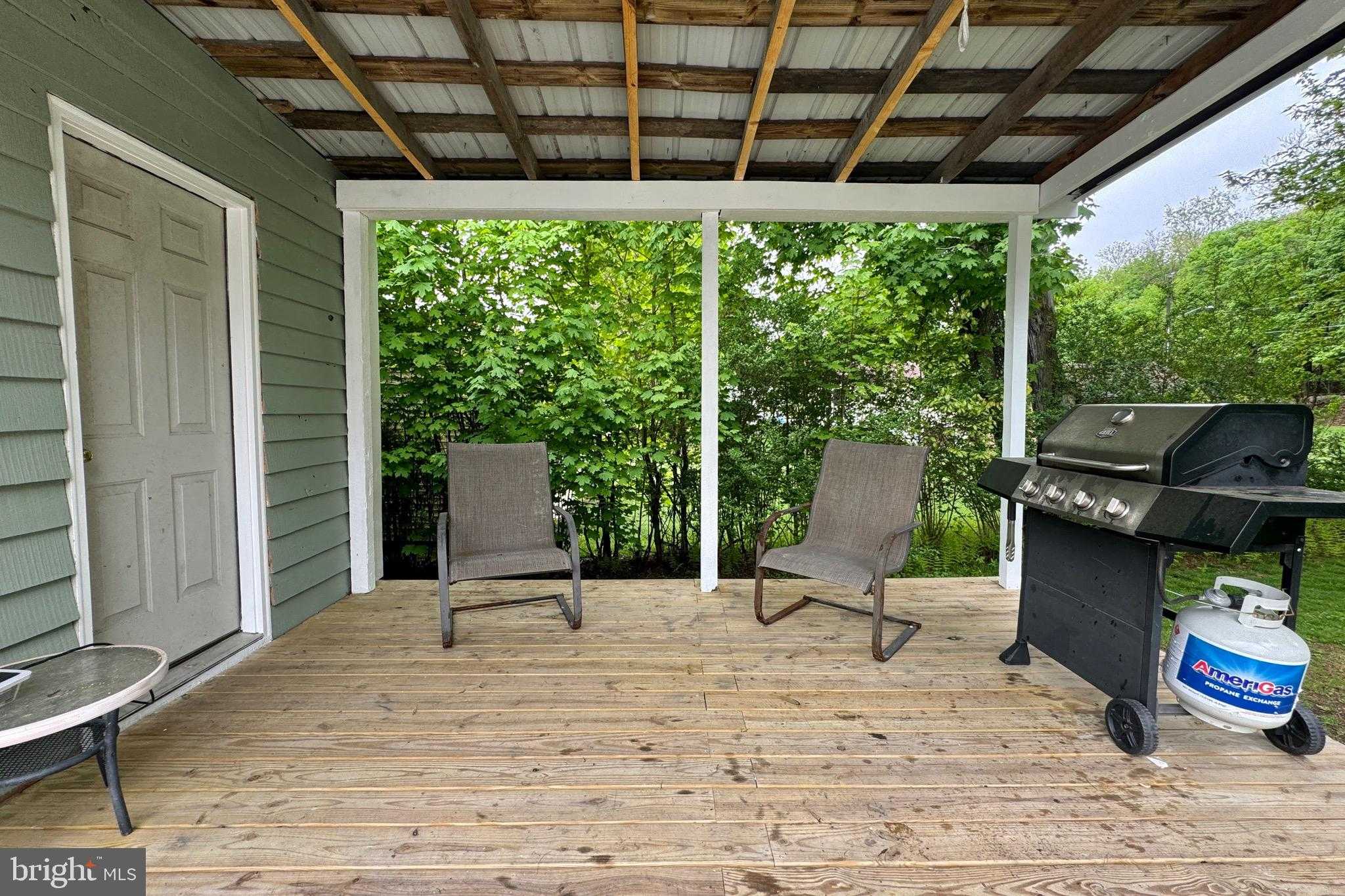 2406 Railroad St photo 59