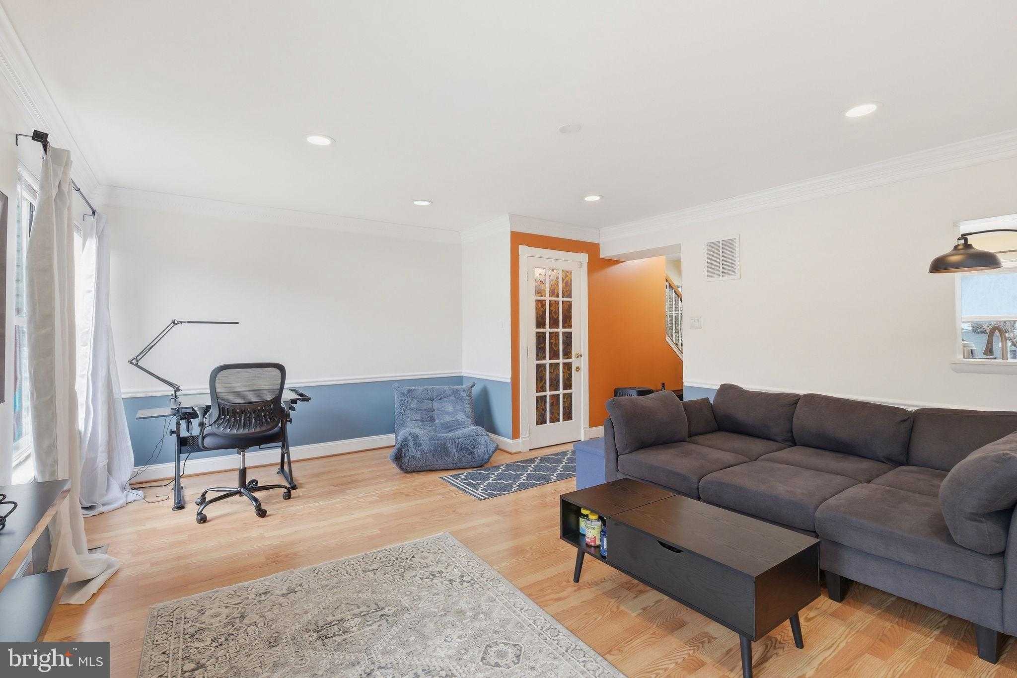 11705 Summer Oak Dr photo 4